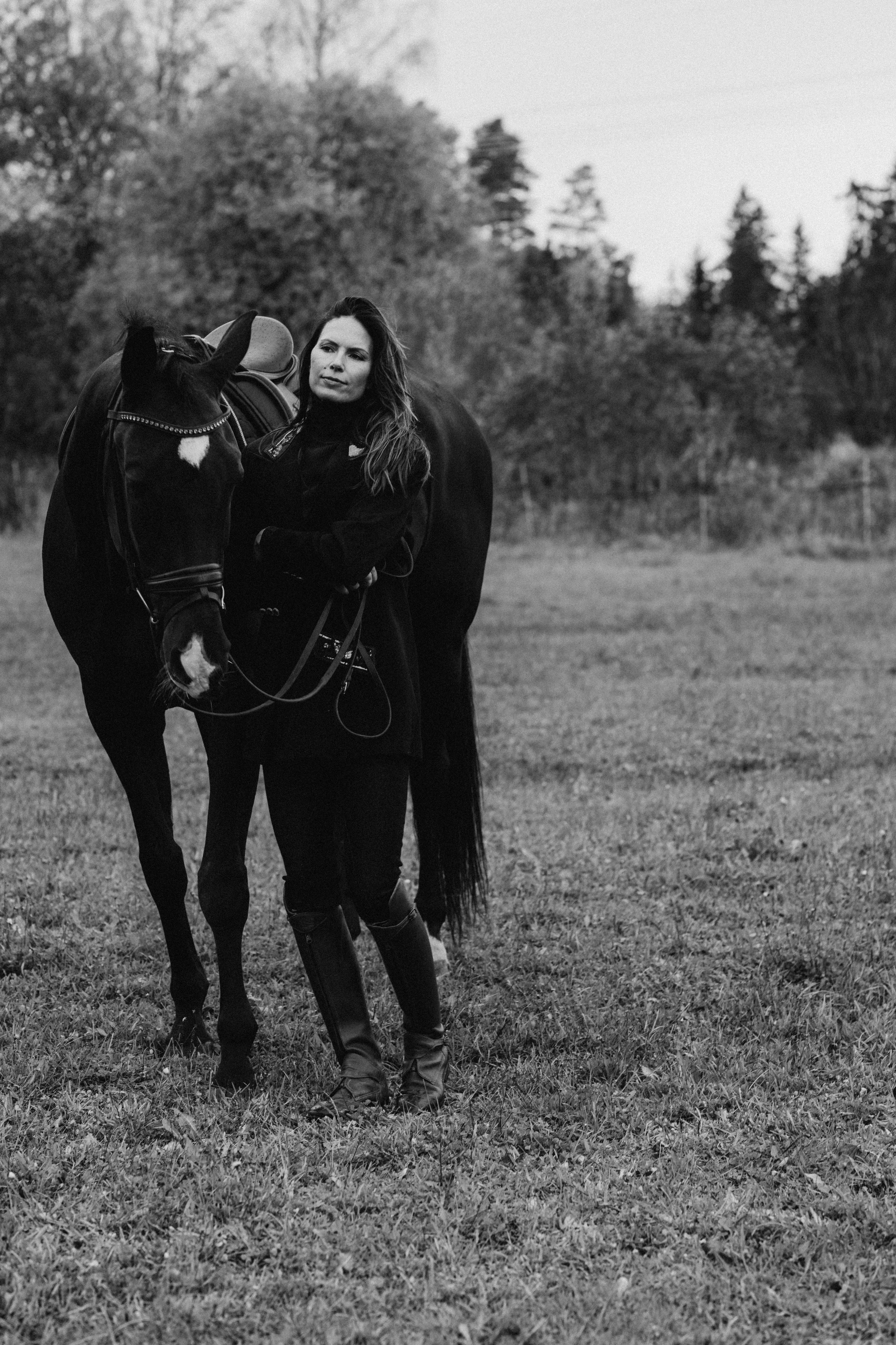 Susanna Hyypiä. Wedding and portrait photographer in Helsinki Vickan O