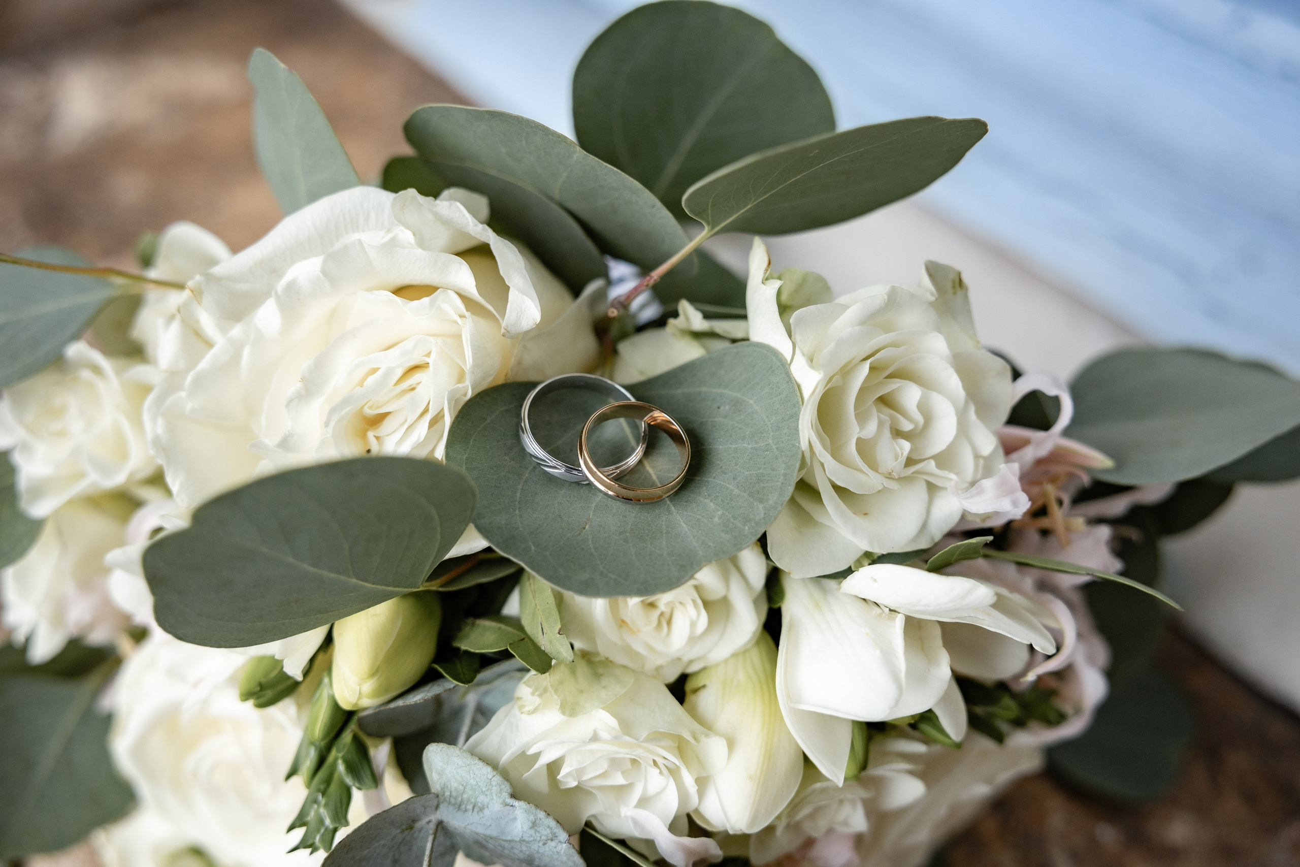Mariage au château français. Elopement au Château de Cénevières. Eugénie Smirnova — Photographe à Toulouse et dans le Sud-Ouest