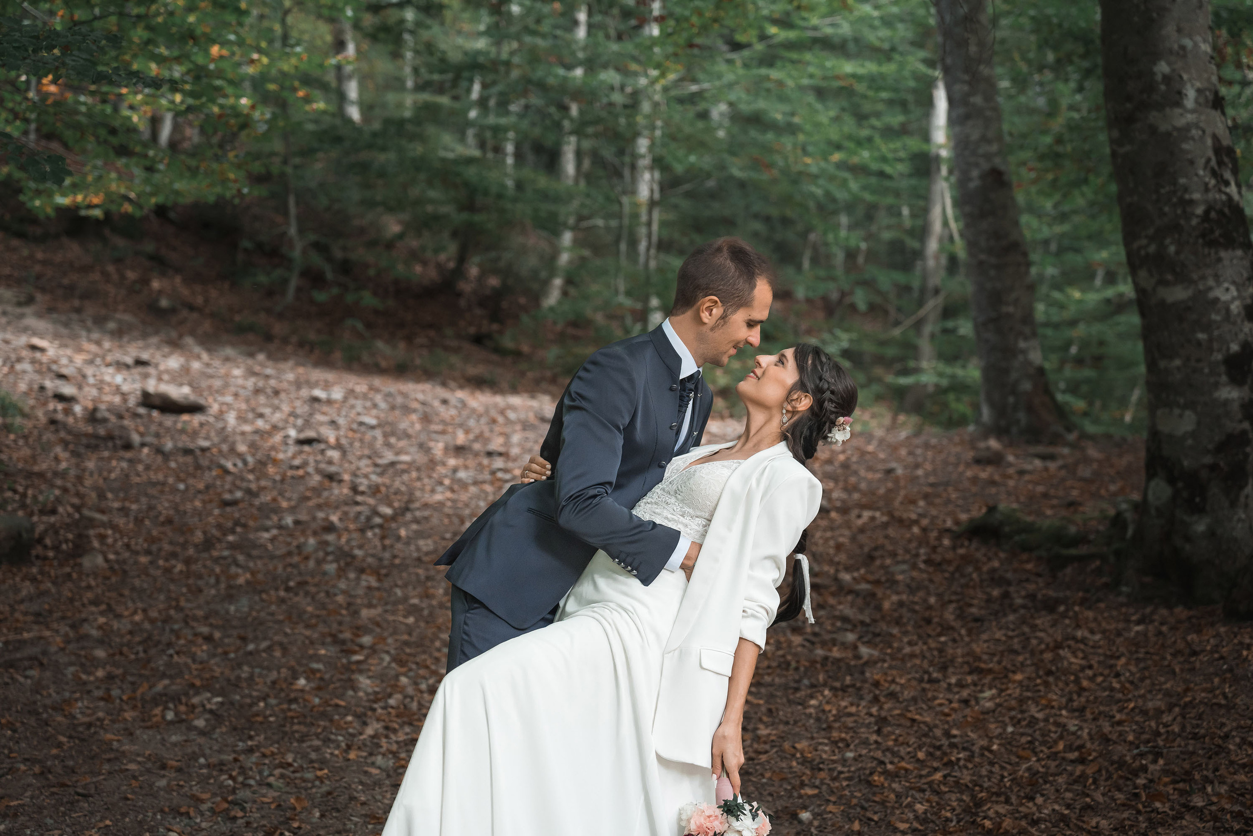 Postboda en Ibón de Piedrafita. PIXLOVE - Fotógrafos de bodas Huesca Pirineos Zaragoza