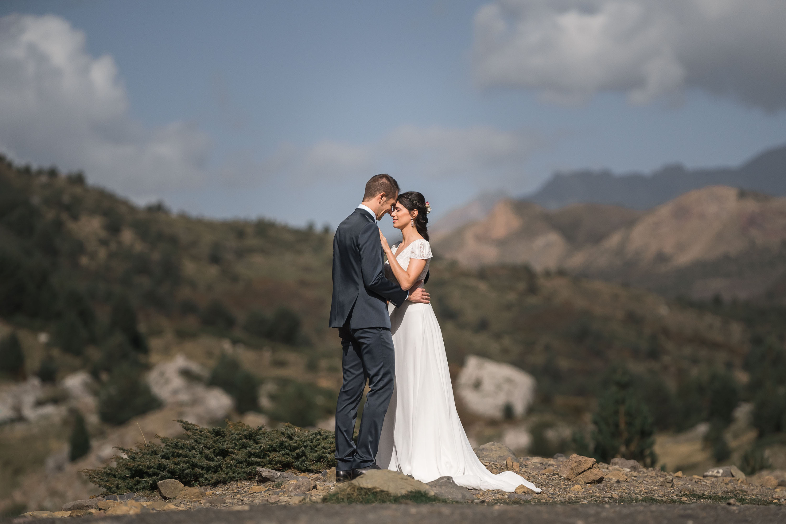 Postboda en Ibón de Piedrafita. PIXLOVE - Fotógrafos de bodas Huesca Pirineos Zaragoza