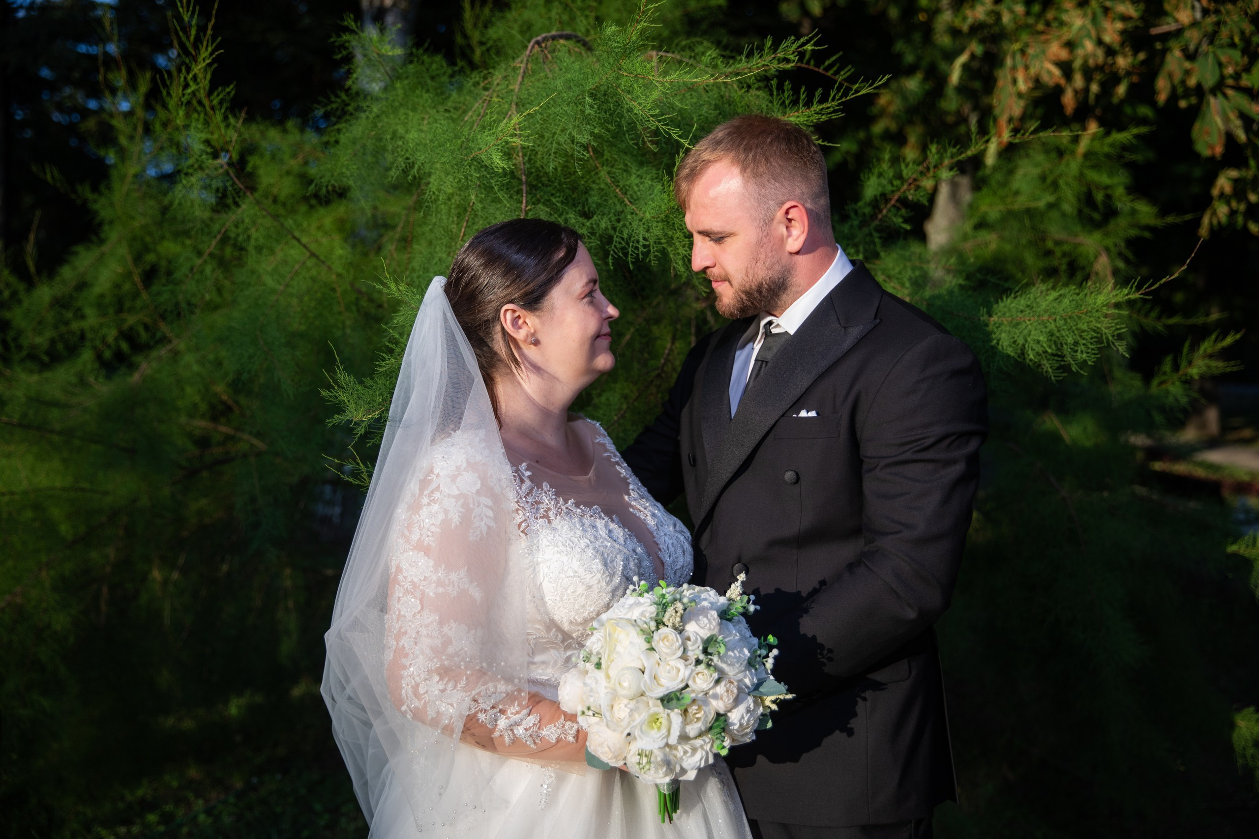 servicii foto. servicii foto Botoșani. servicii foto video Botoșani. fotograf nunta. fotograf evenimente. fotograf nunta Botoșani. Alin chirila. Alin chirila fotograf. Alinofotostudio.- Mire și mireasă – Sergiu & Liliana – ziua nunții, 2024  - Emoții în ziua nunții – Sergiu și Liliana  - Dansul mirilor – fotografie artistică nuntă 2024  - Sedinta foto romantică în natură – Sergiu & Liliana  - Rochia de mireasă și detalii de nuntă elegante