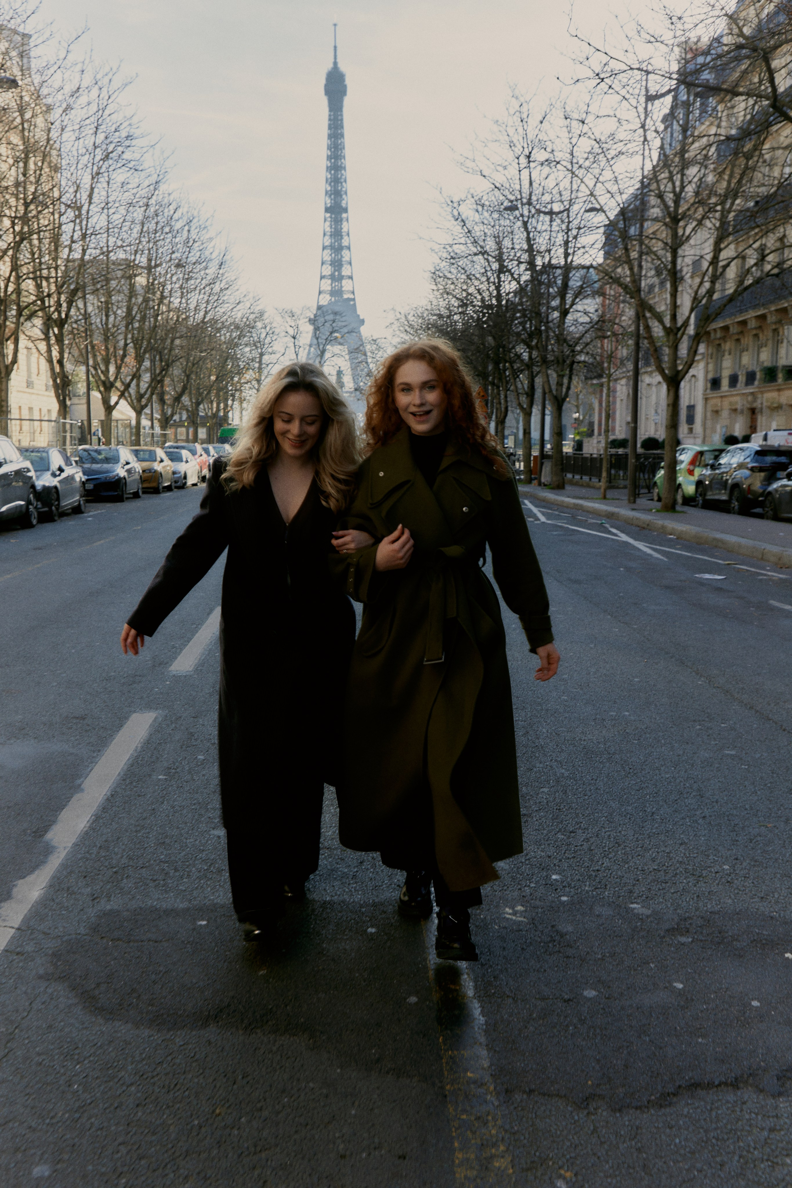 Friends. Photographer in Paris