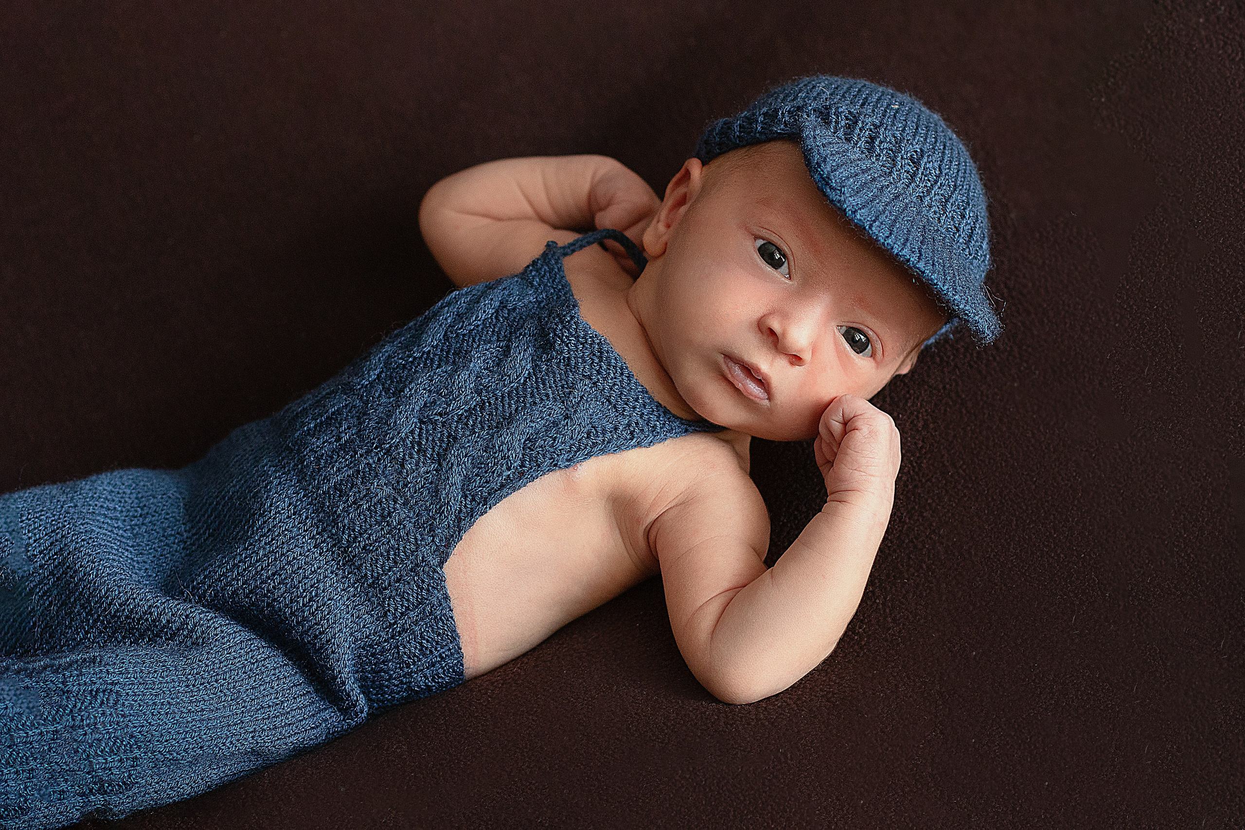 Newborn классическая. Детский и семейный фотограф в г. Бельцы