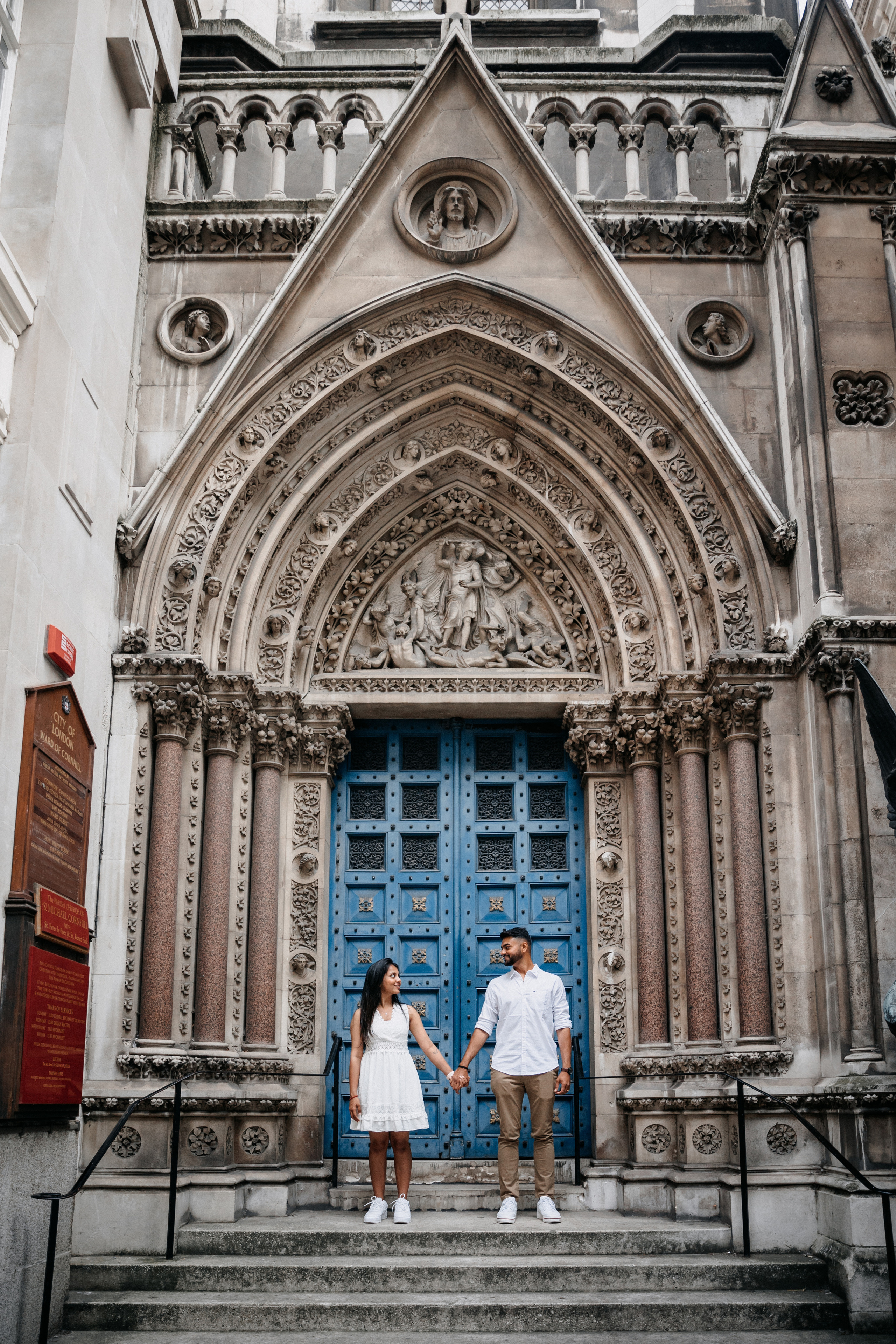 Love Story Photoshoot St Pauls and Tower Bridge. LondonPhotoStory — Vacation Photographer in London