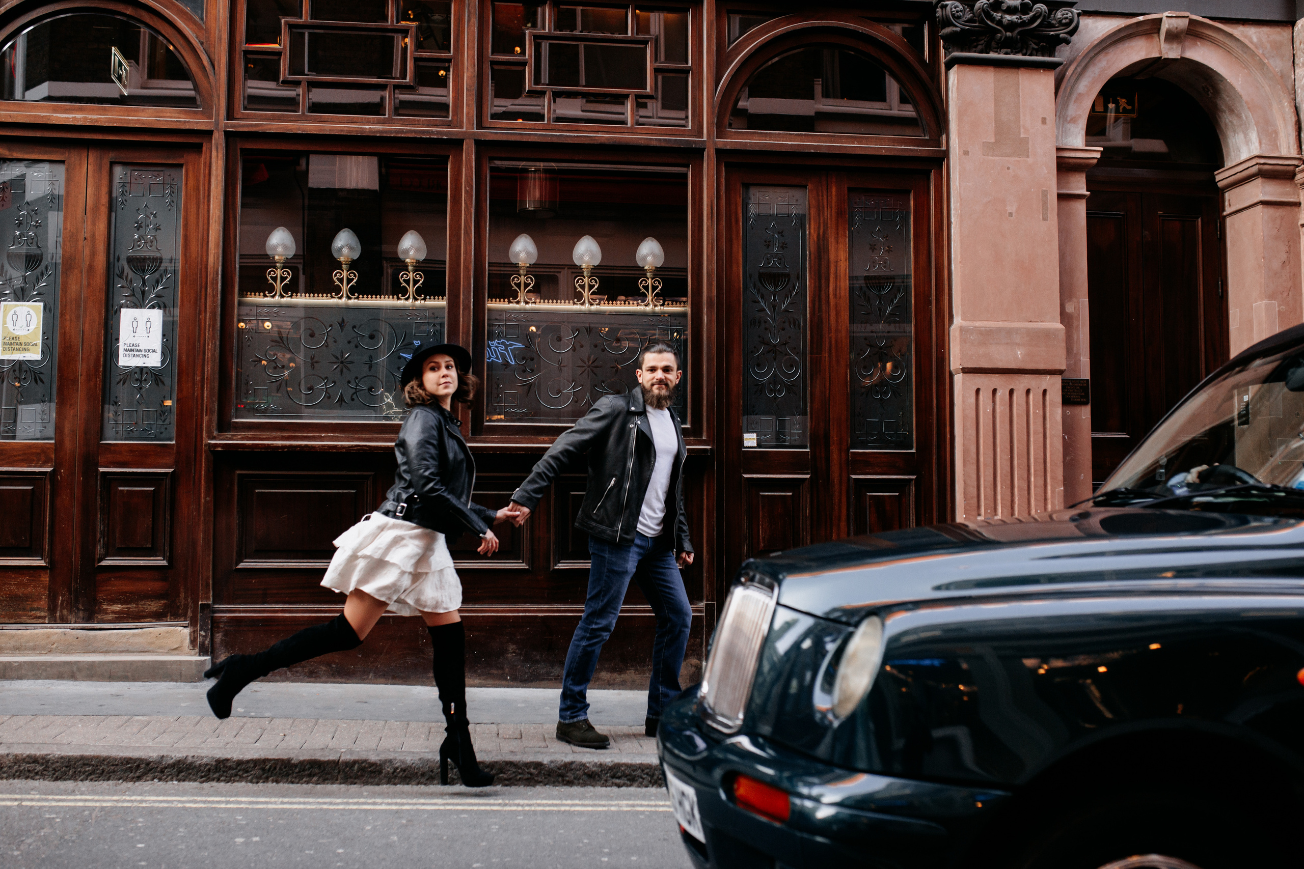 Love Story Photoshoot Central London. LondonPhotoStory — Vacation Photographer in London