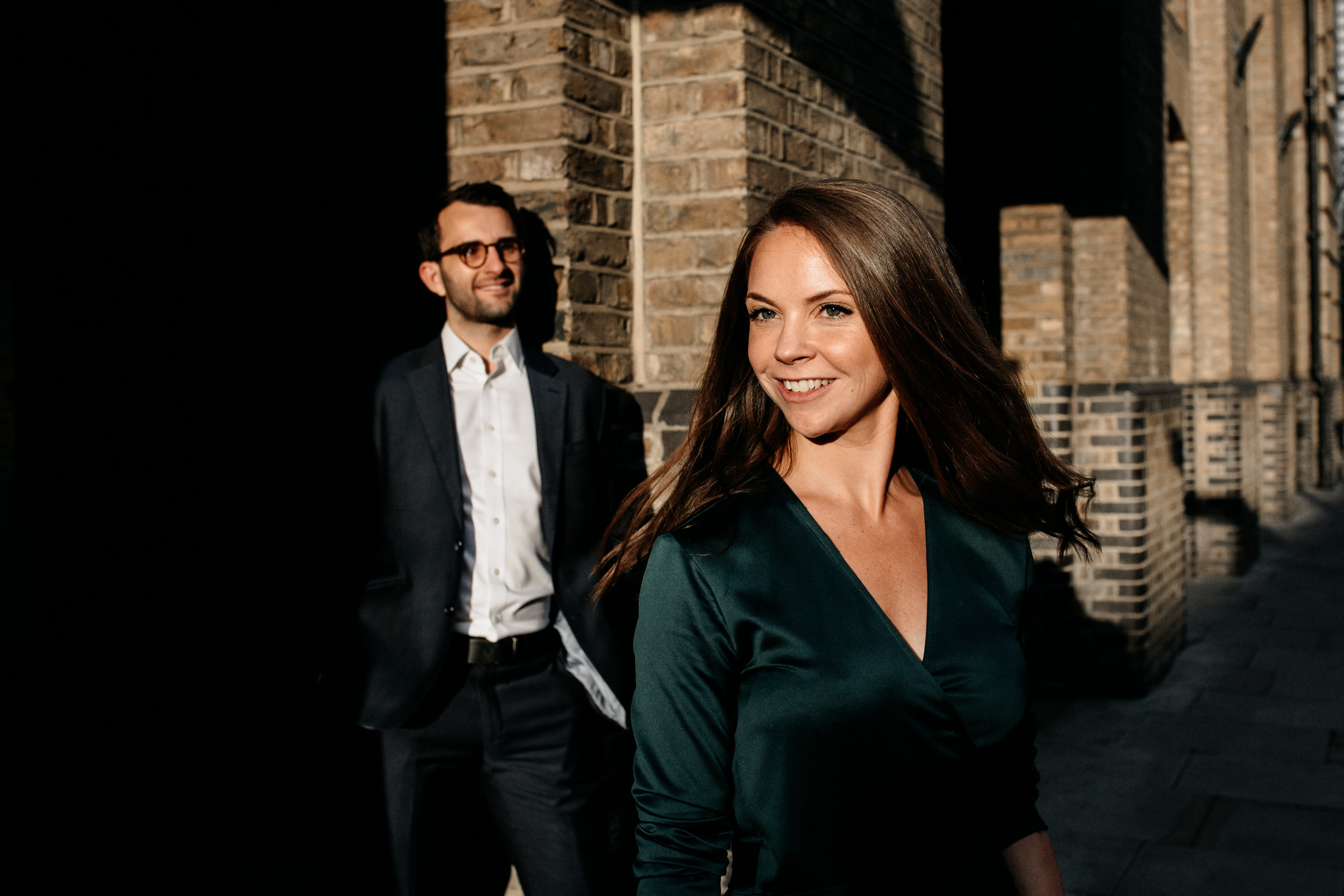Sunset Engagement Photoshoot at Tower Bridge. LondonPhotoStory — Vacation Photographer in London