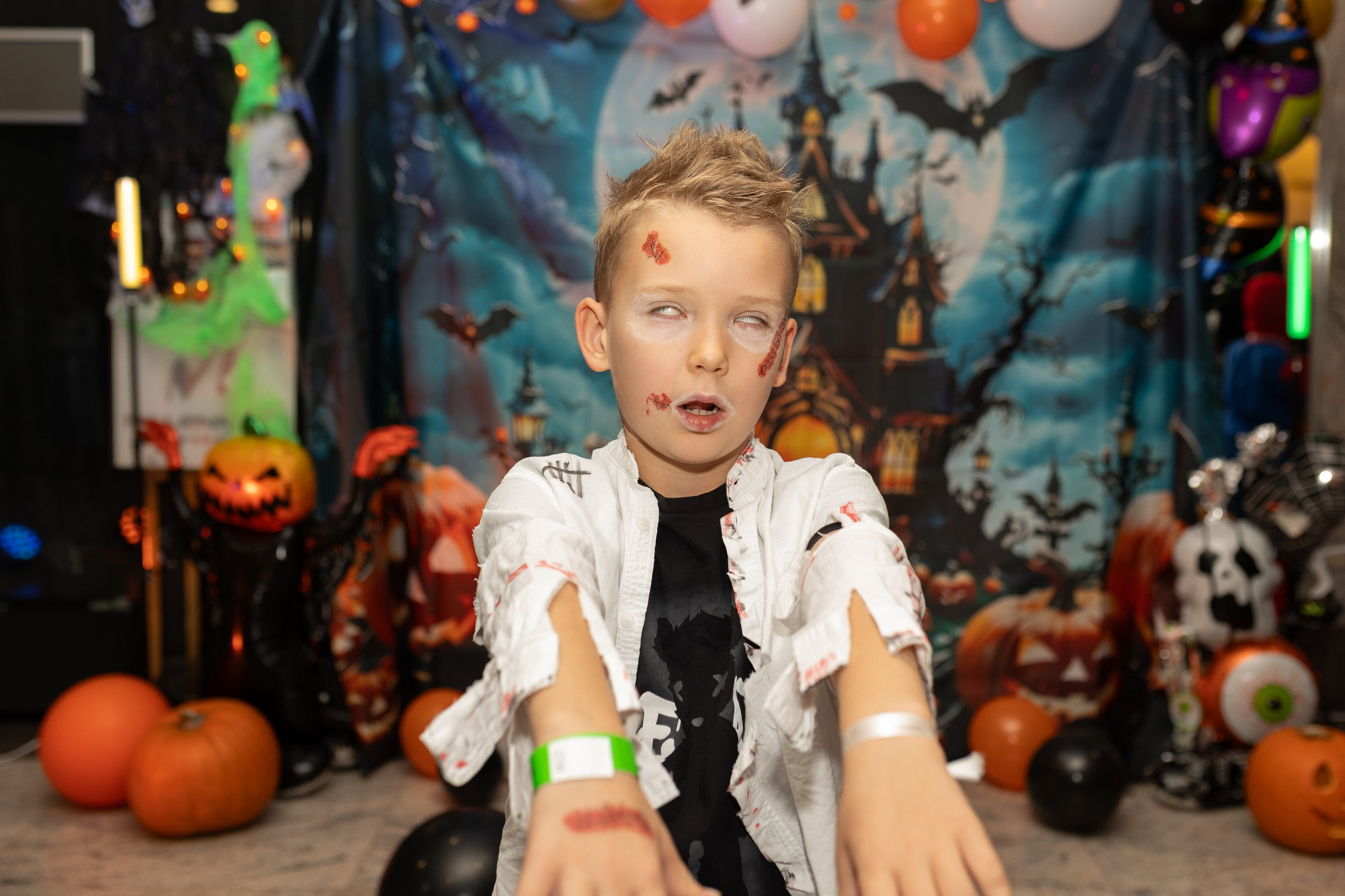 Leo dance studio Helloween 2025. Семейный и детский фотограф в Варшаве Мила Бобровская