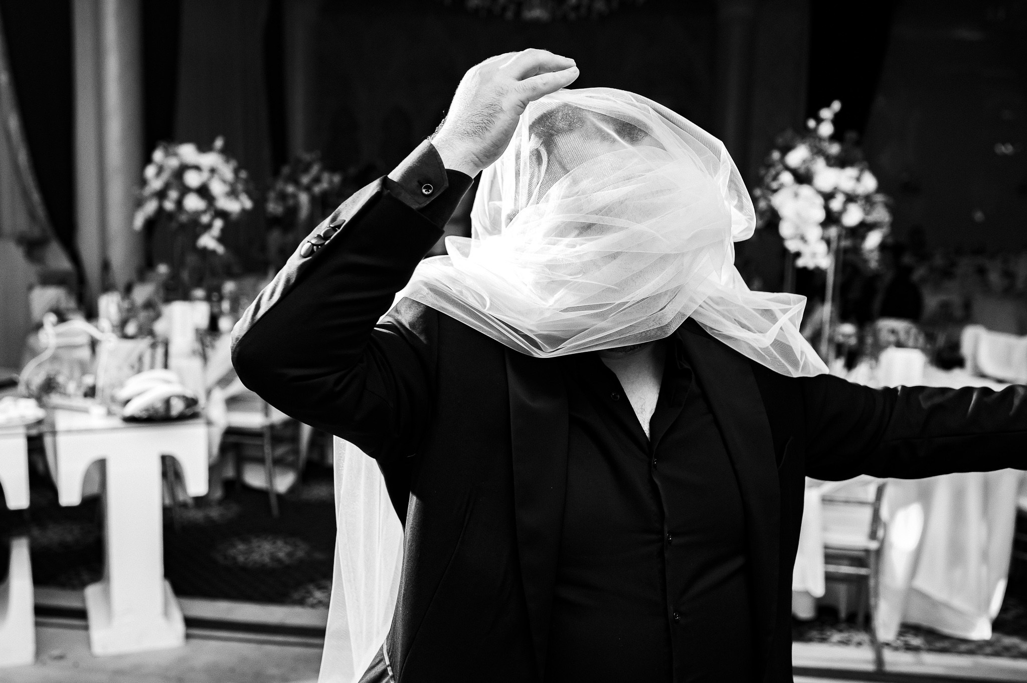 Corina & Adrian. Mugurel Olteanu Fotograf