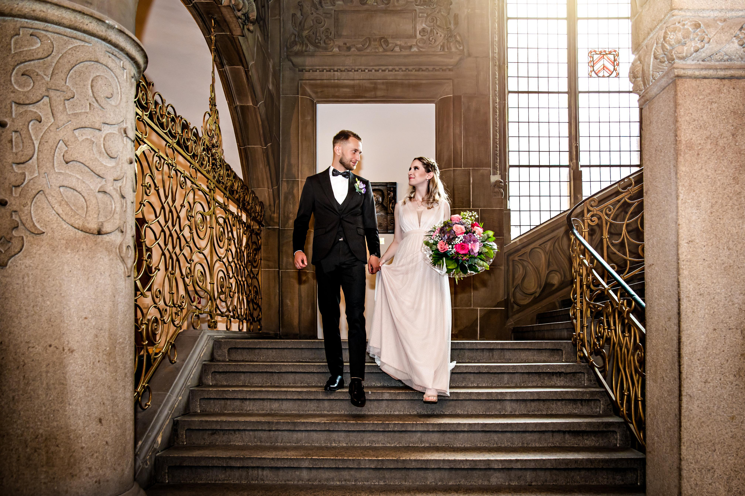 Bielefeld altes Rathaus. Hochzeitfotograf in Bielefeld