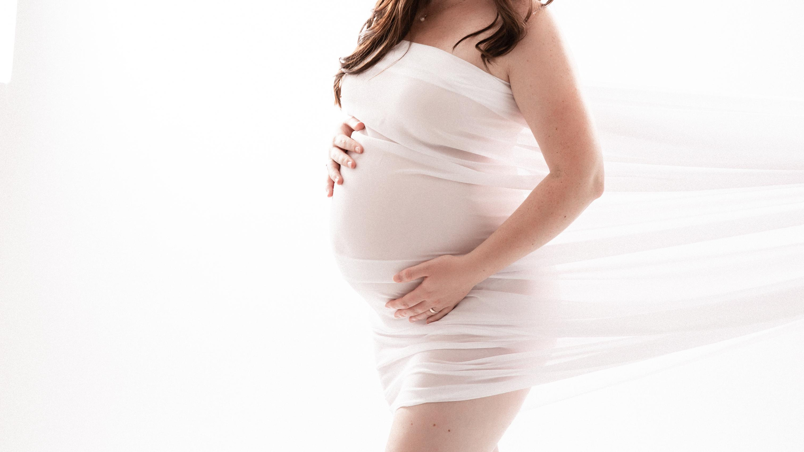 Babybauch Isaak & Victoria. Hochzeitfotograf in Bielefeld