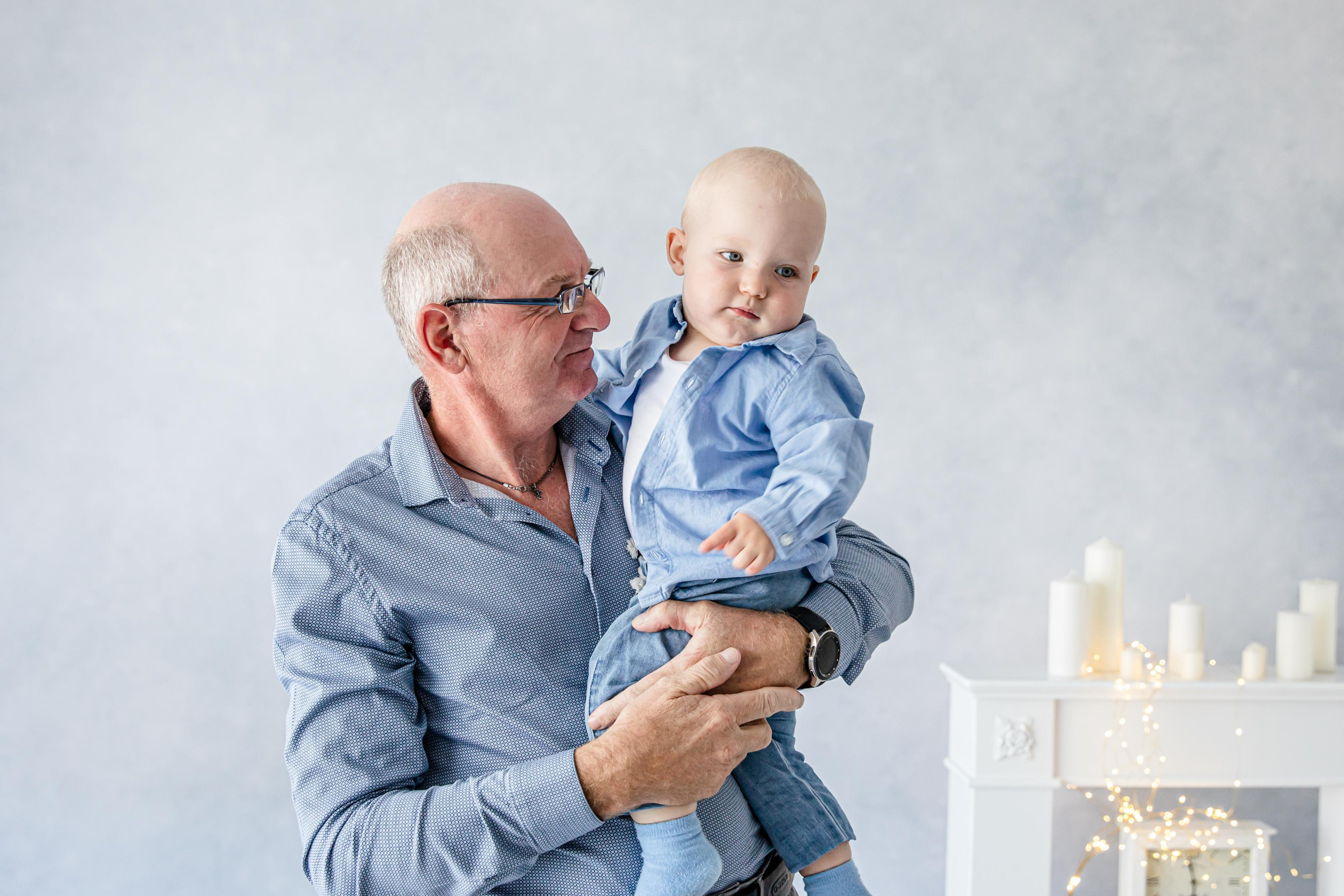 Familien Fotoshooting im Studio. Hochzeitfotograf in Bielefeld