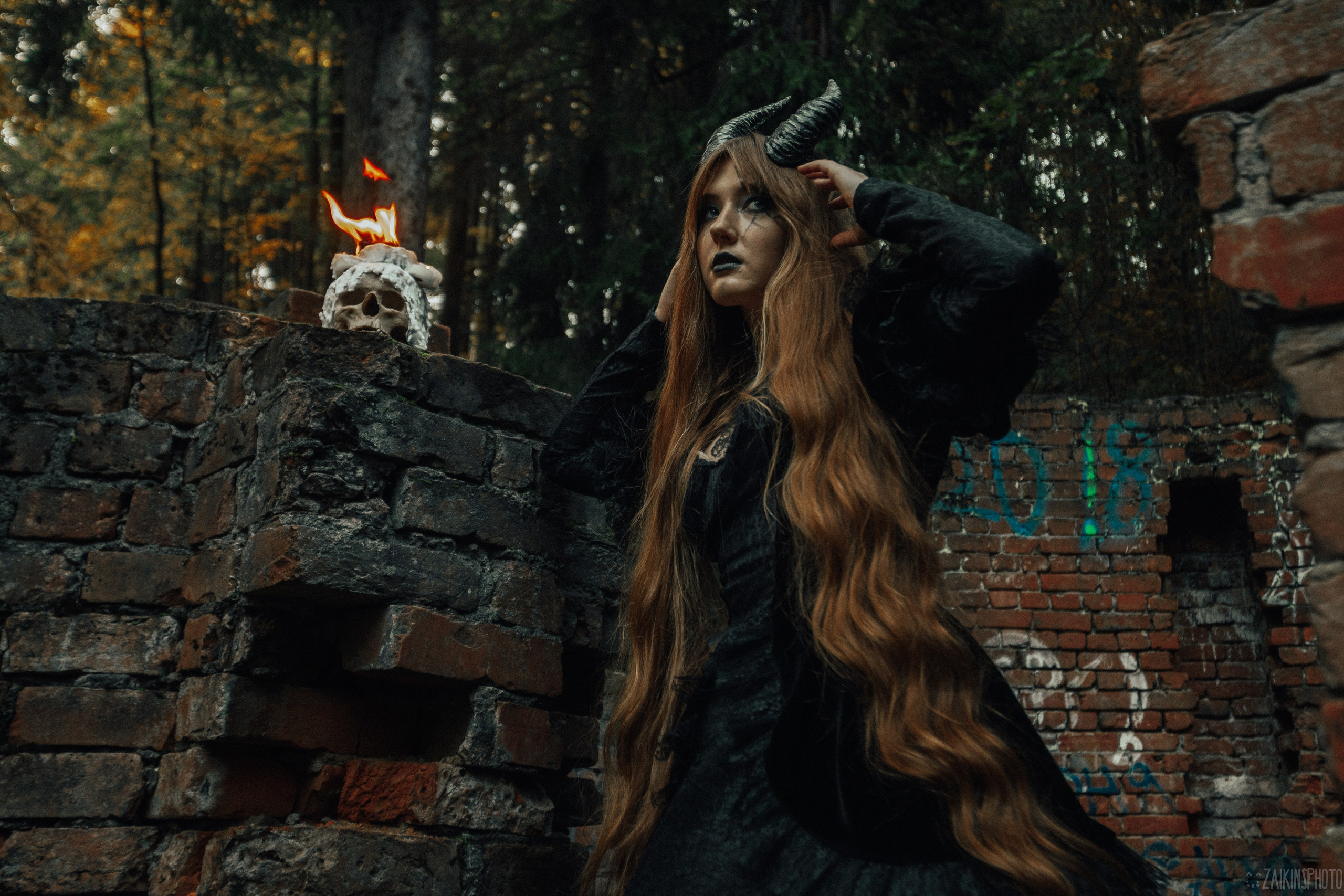 The Dark Autumn. Main