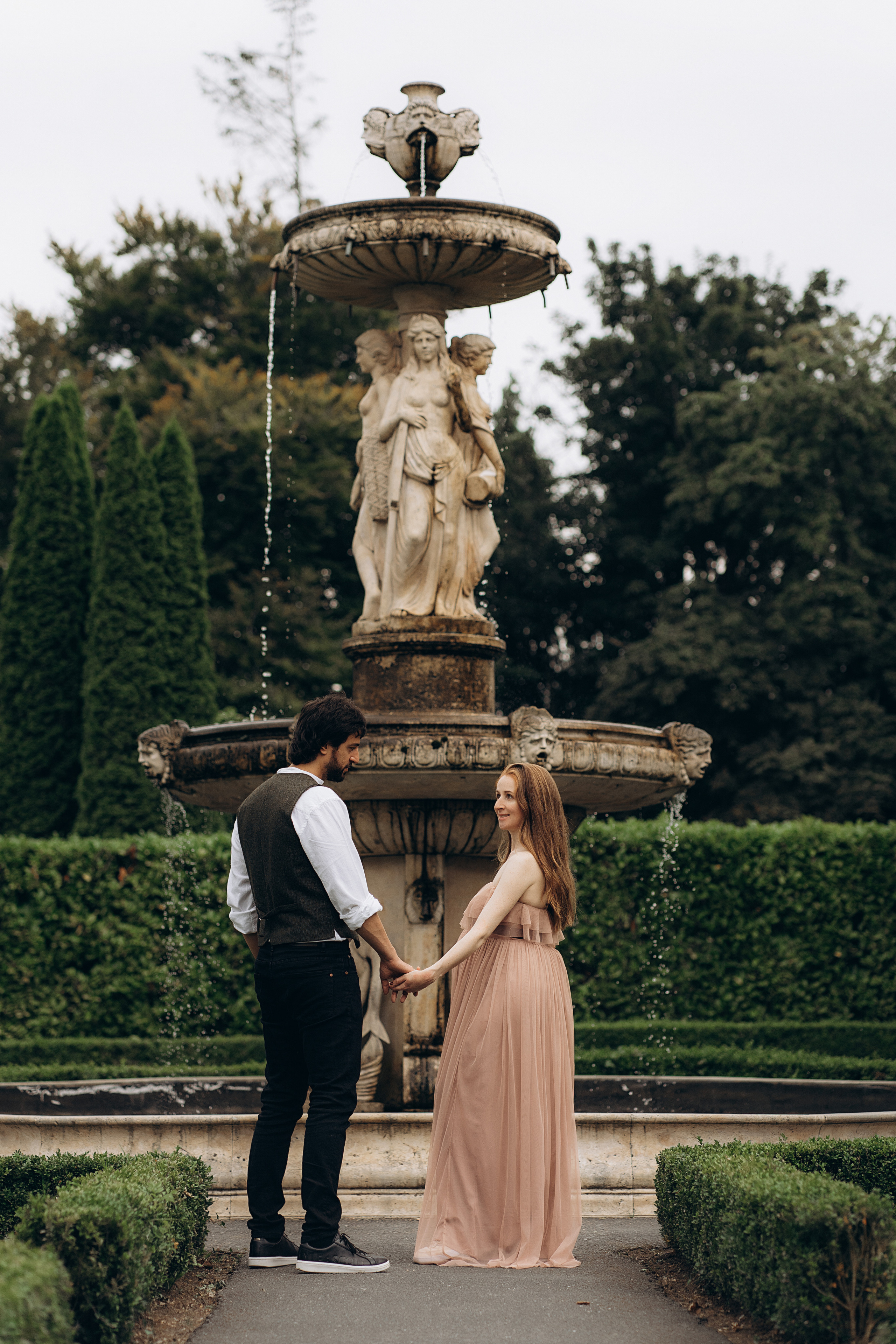 OUTDOOR: Roci & Rodrigo. Maternity/Love story/Wedding photographer