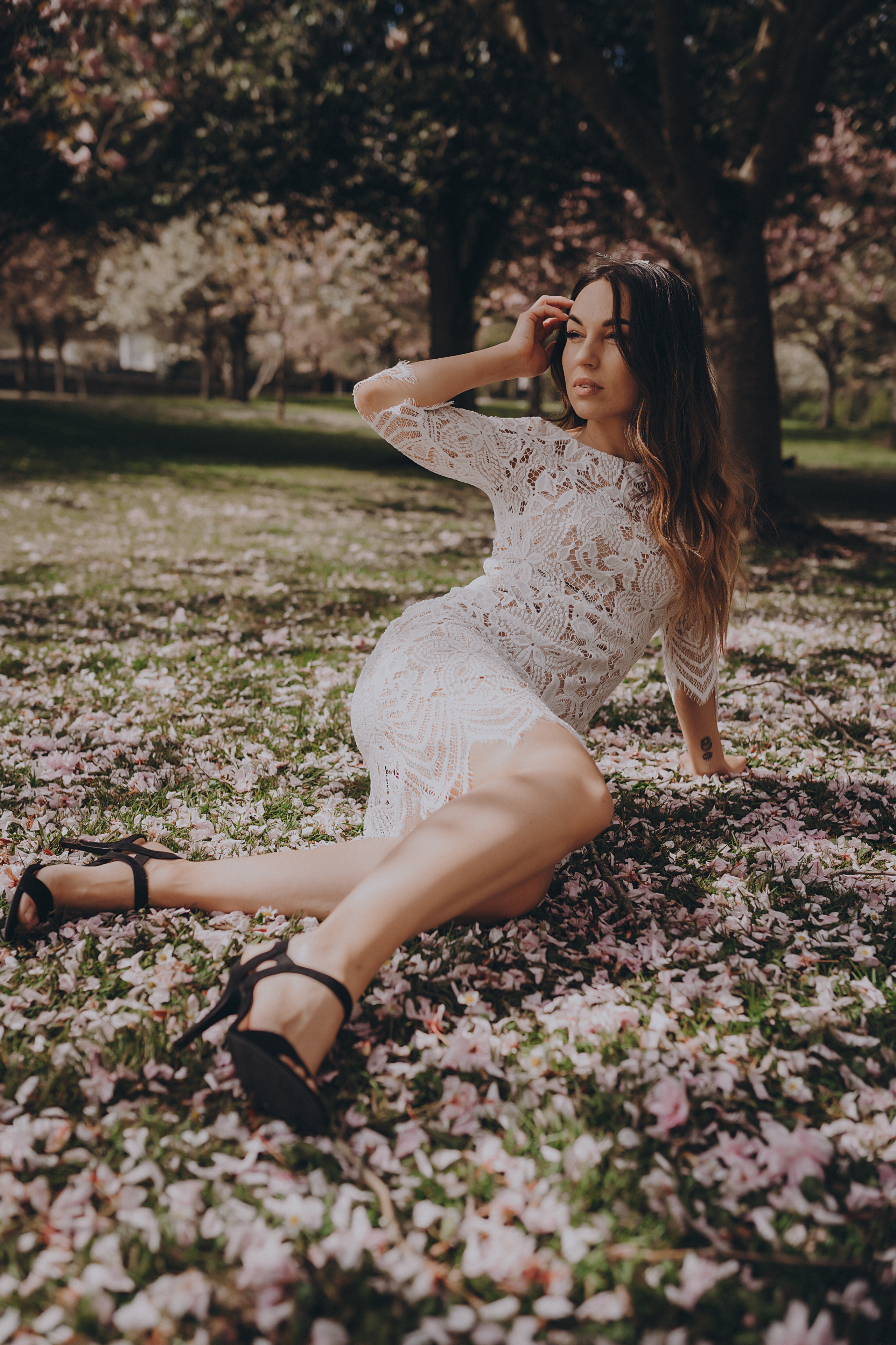 In bloom. Maternity/Love story/Wedding photographer
