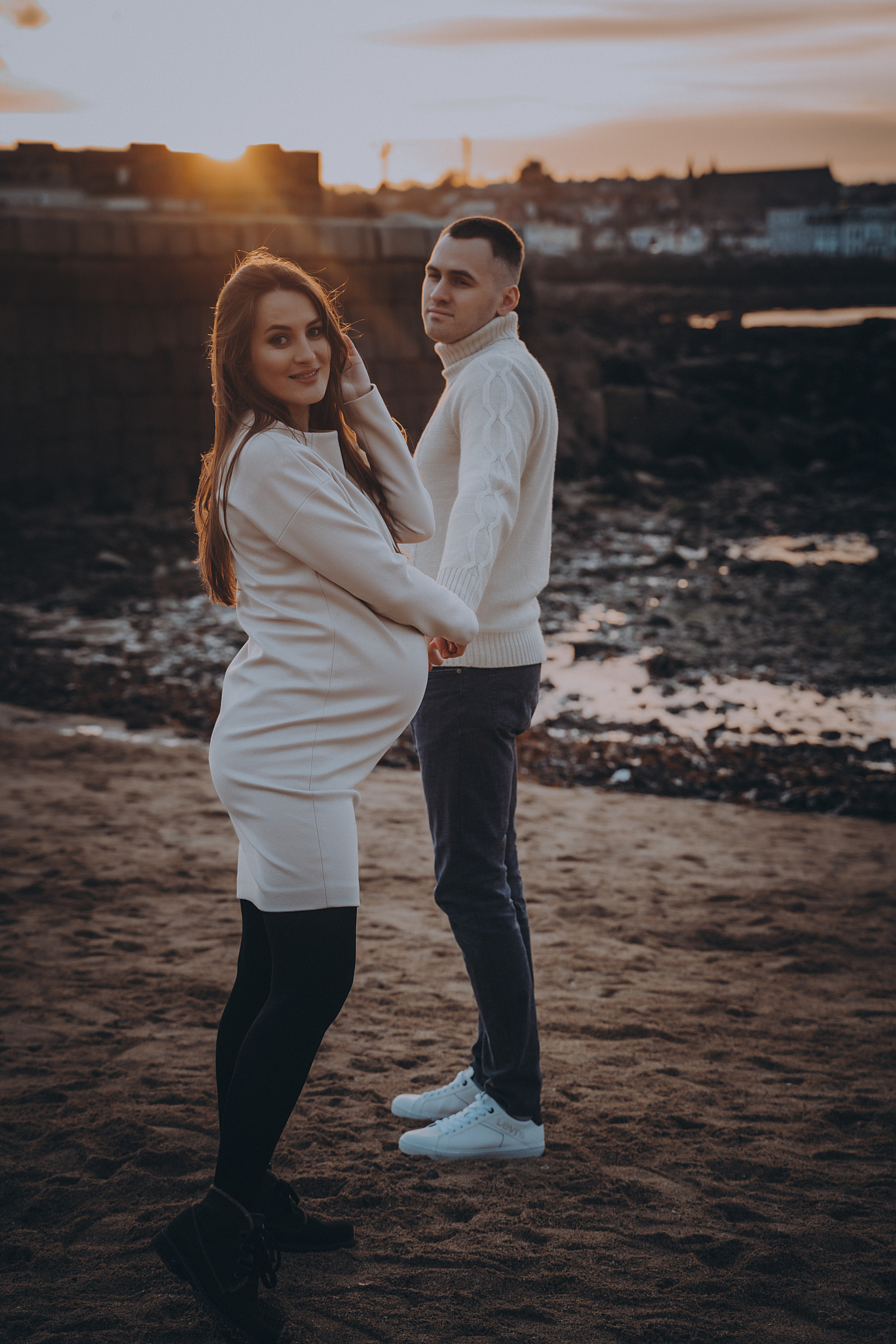 OUTDOOR: O & Z. Main