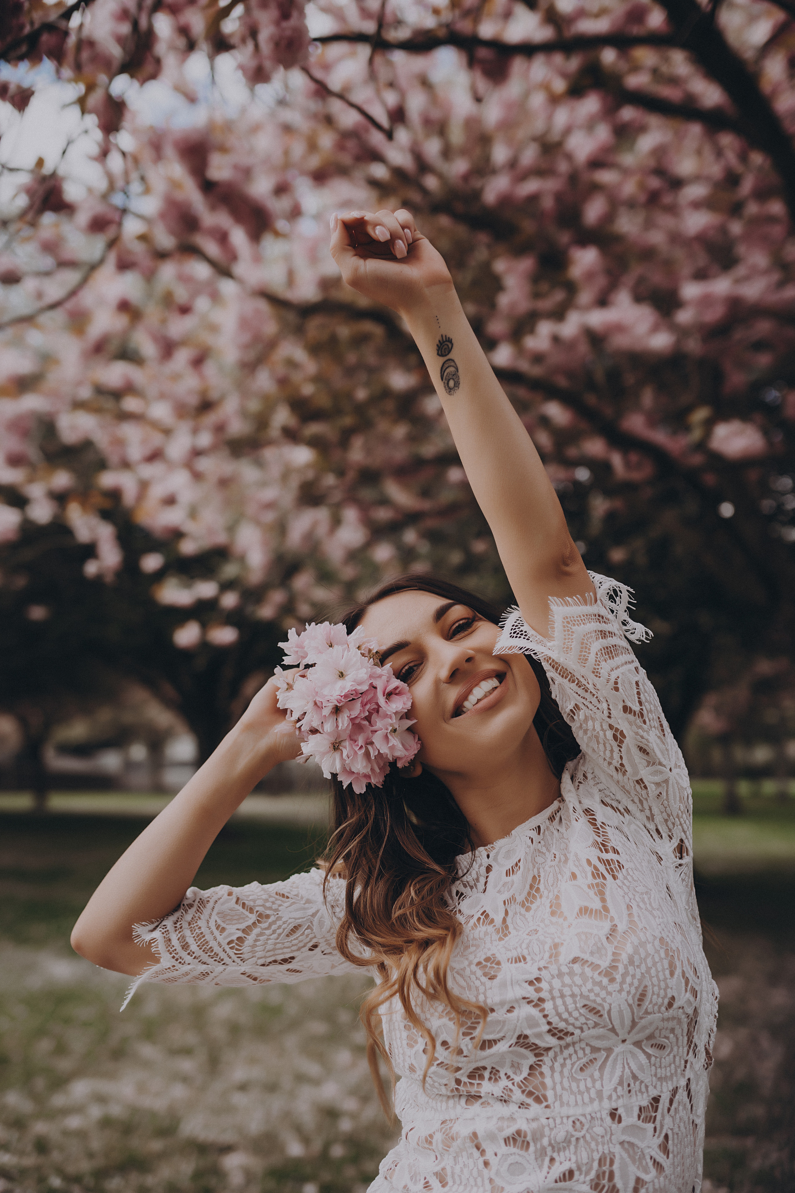 In bloom. Maternity/Love story/Wedding photographer