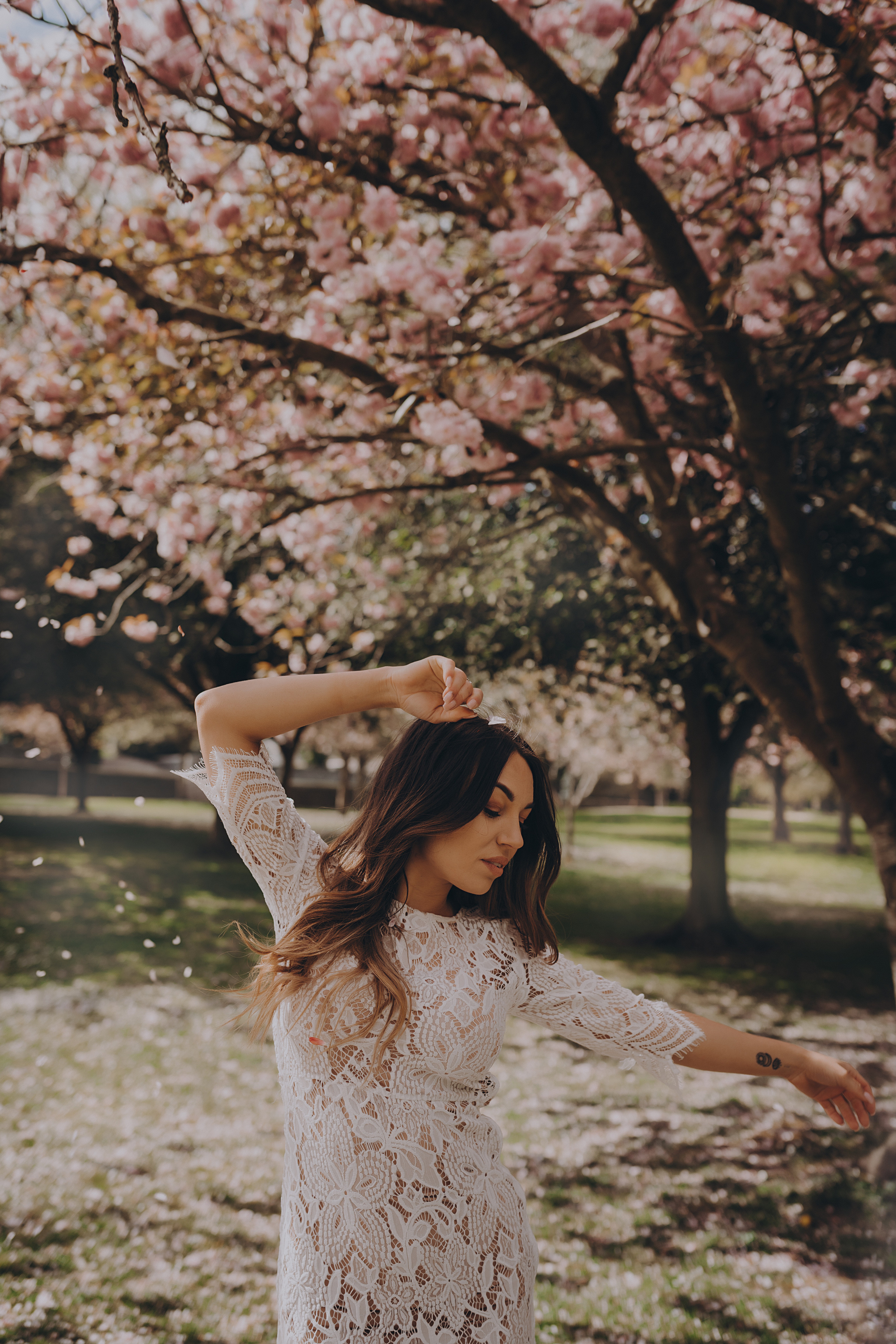 In bloom. Maternity/Love story/Wedding photographer