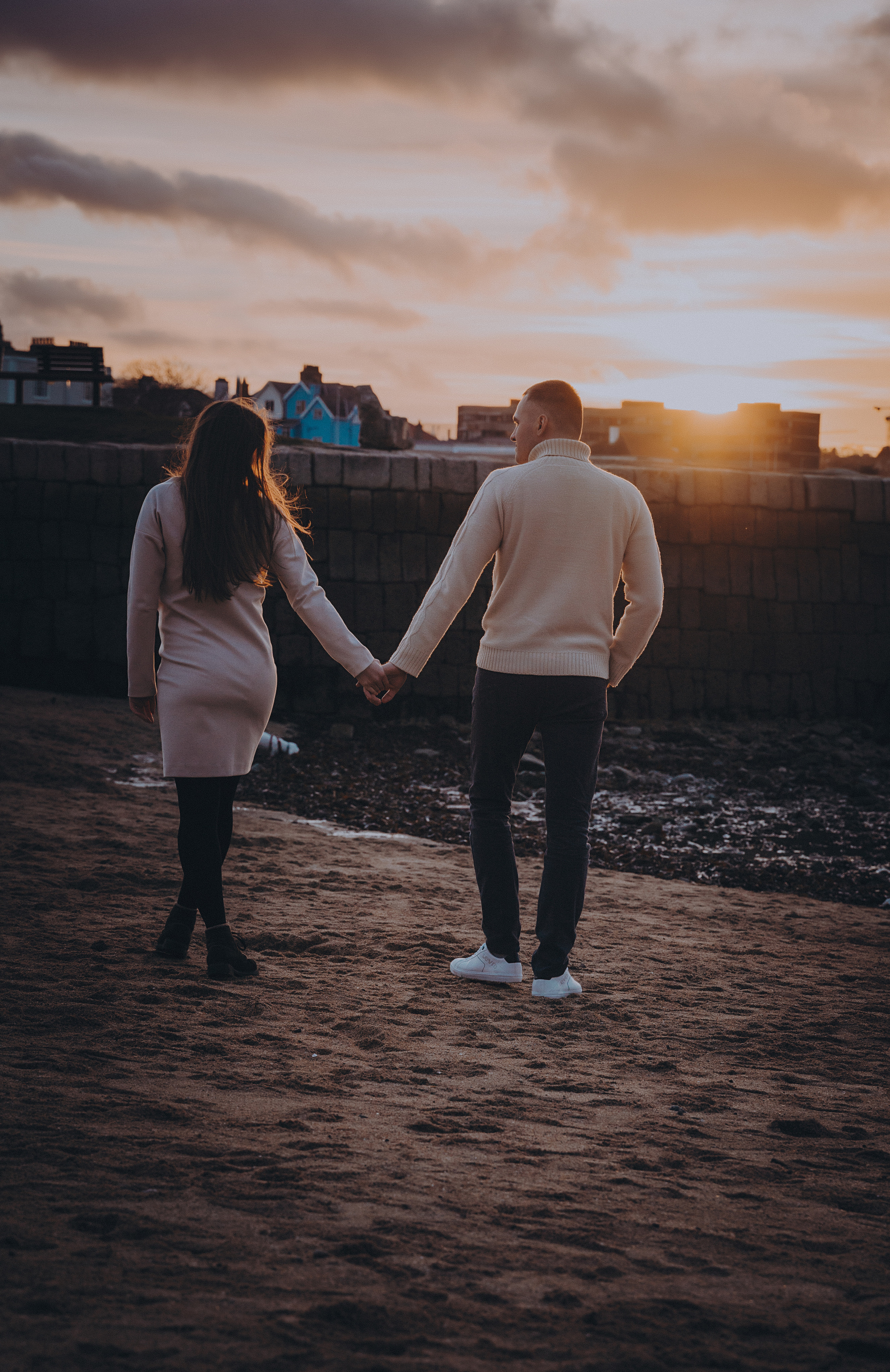 OUTDOOR: O & Z. Main