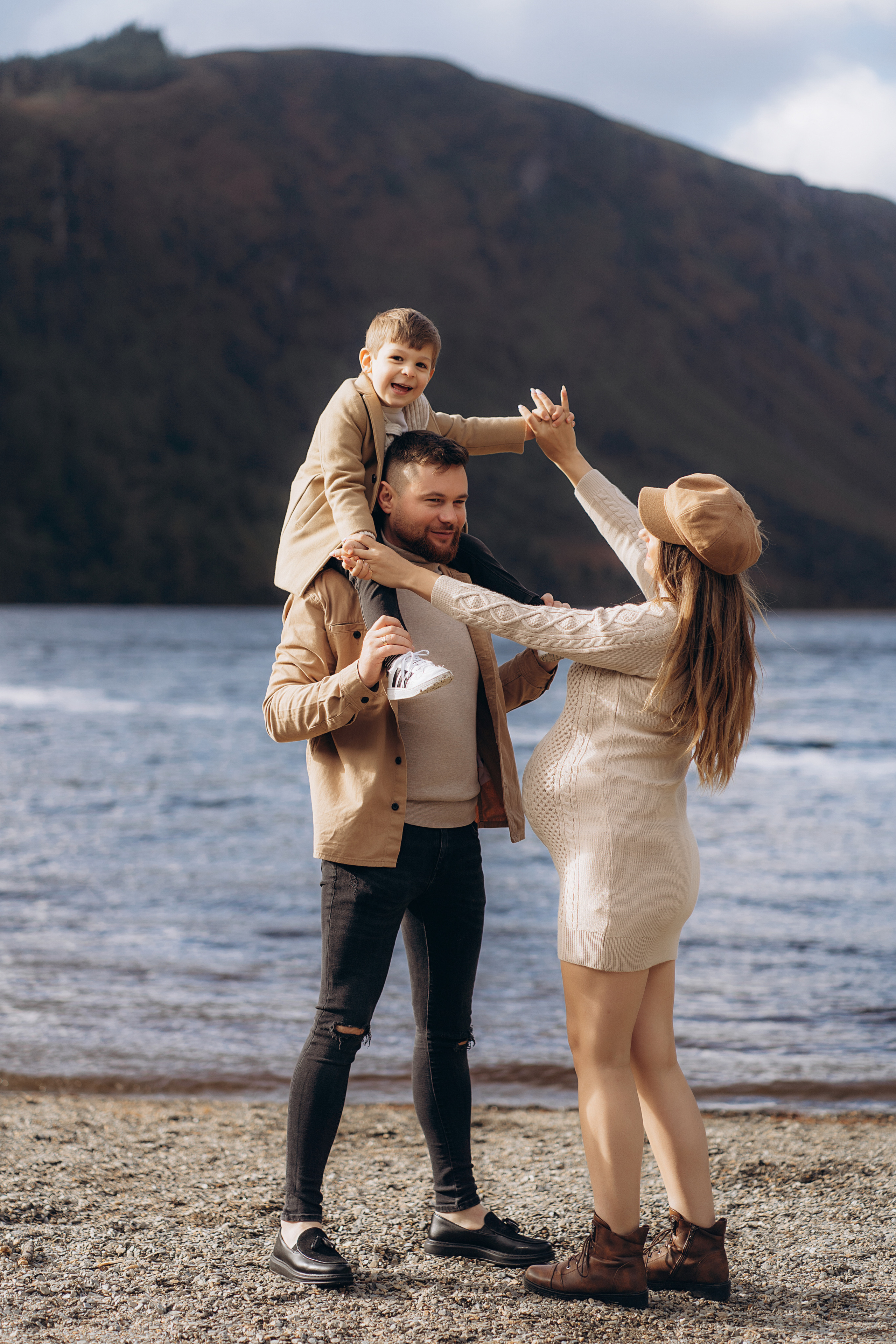 Glendalough: Family story. Main