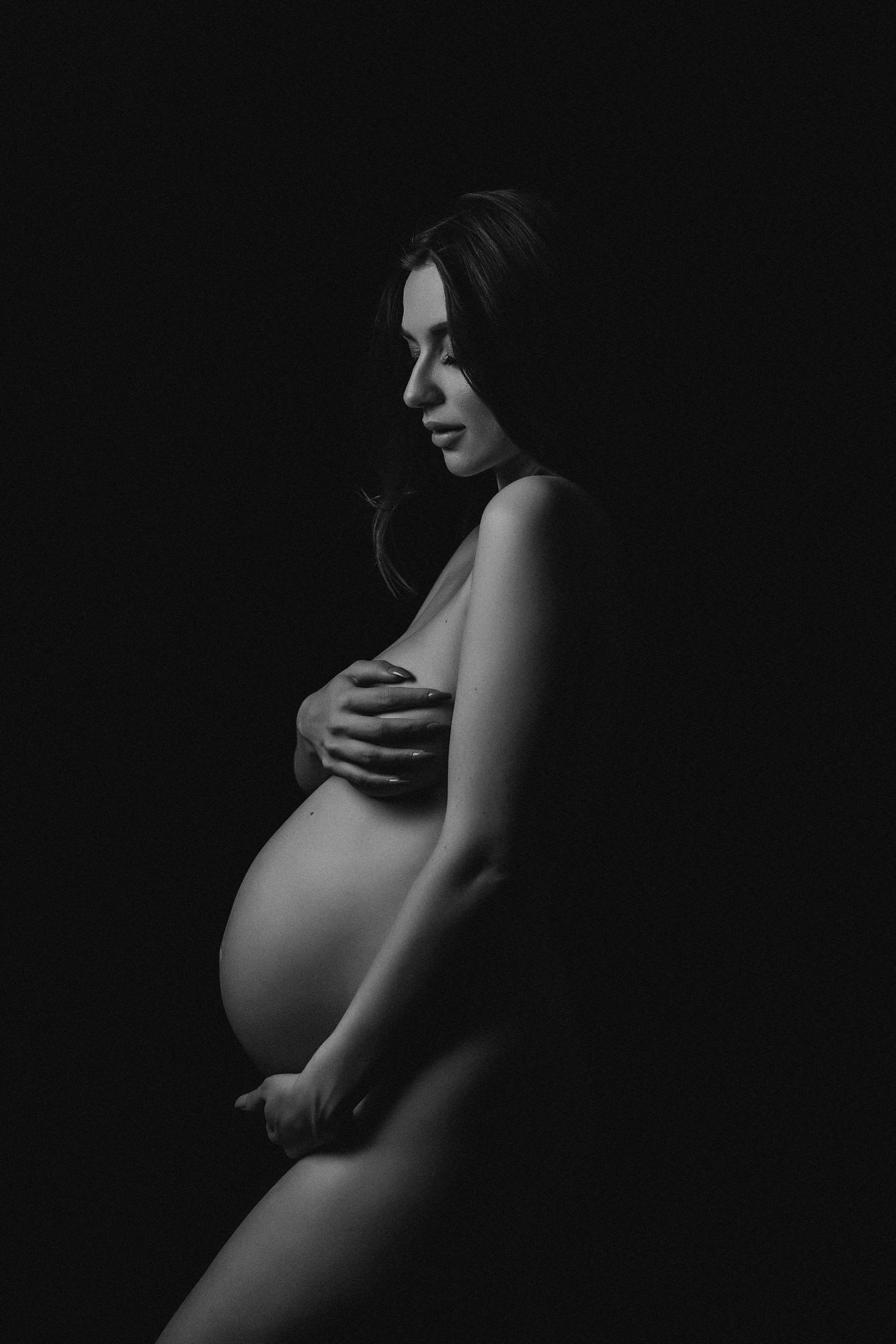STUDIO: Julia. Maternity/Love story/Wedding photographer
