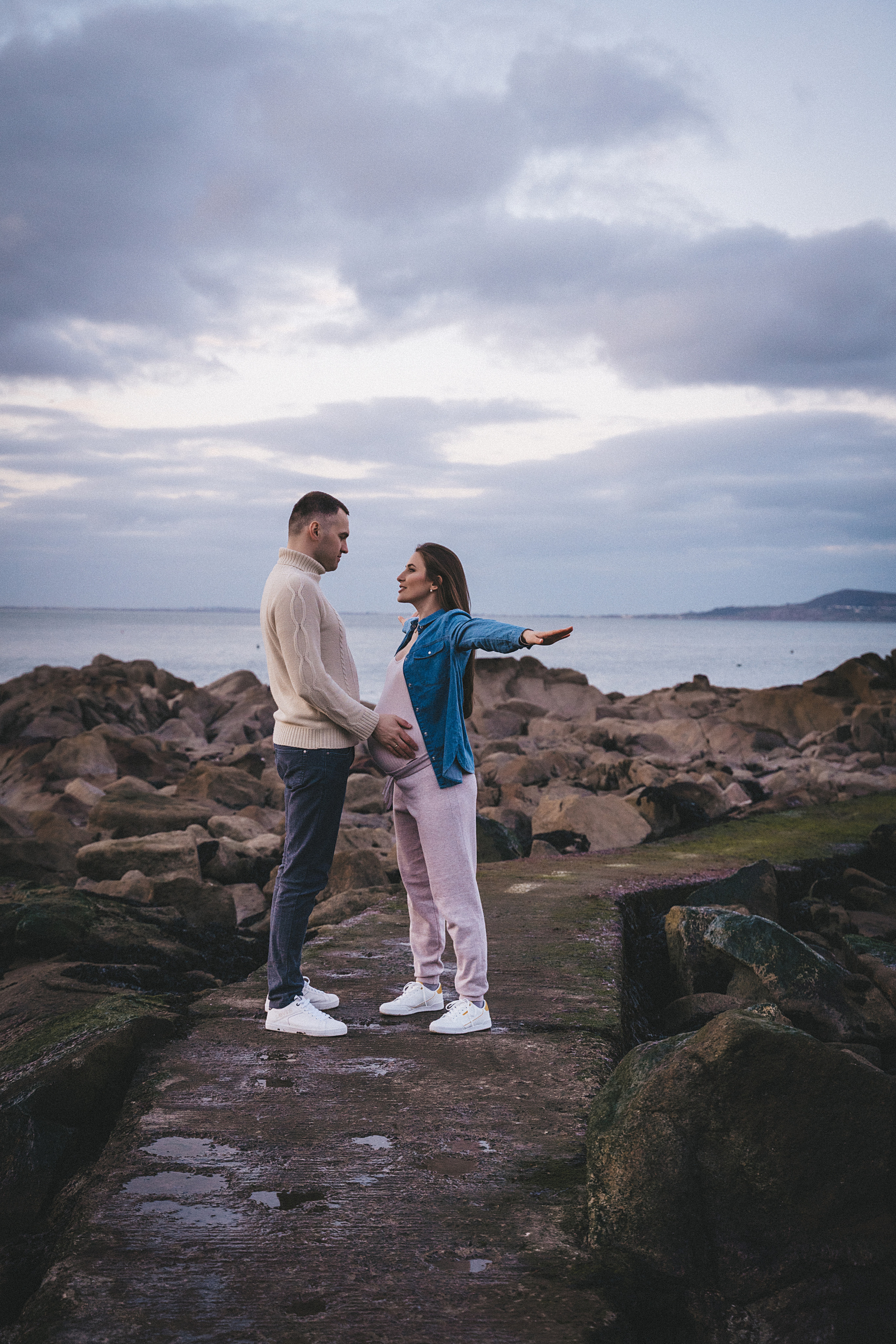 OUTDOOR: O & Z. Main