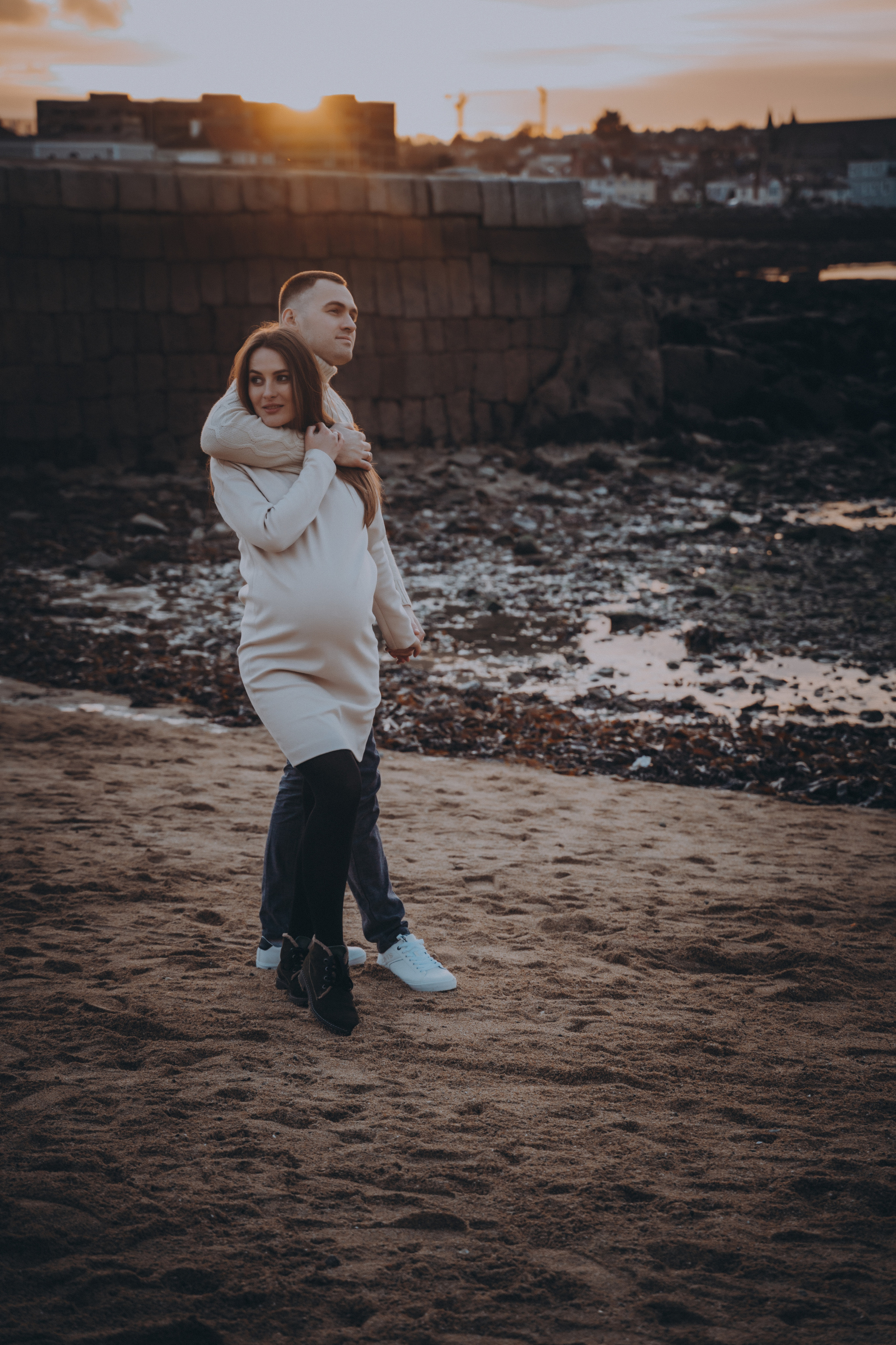 OUTDOOR: O & Z. Main