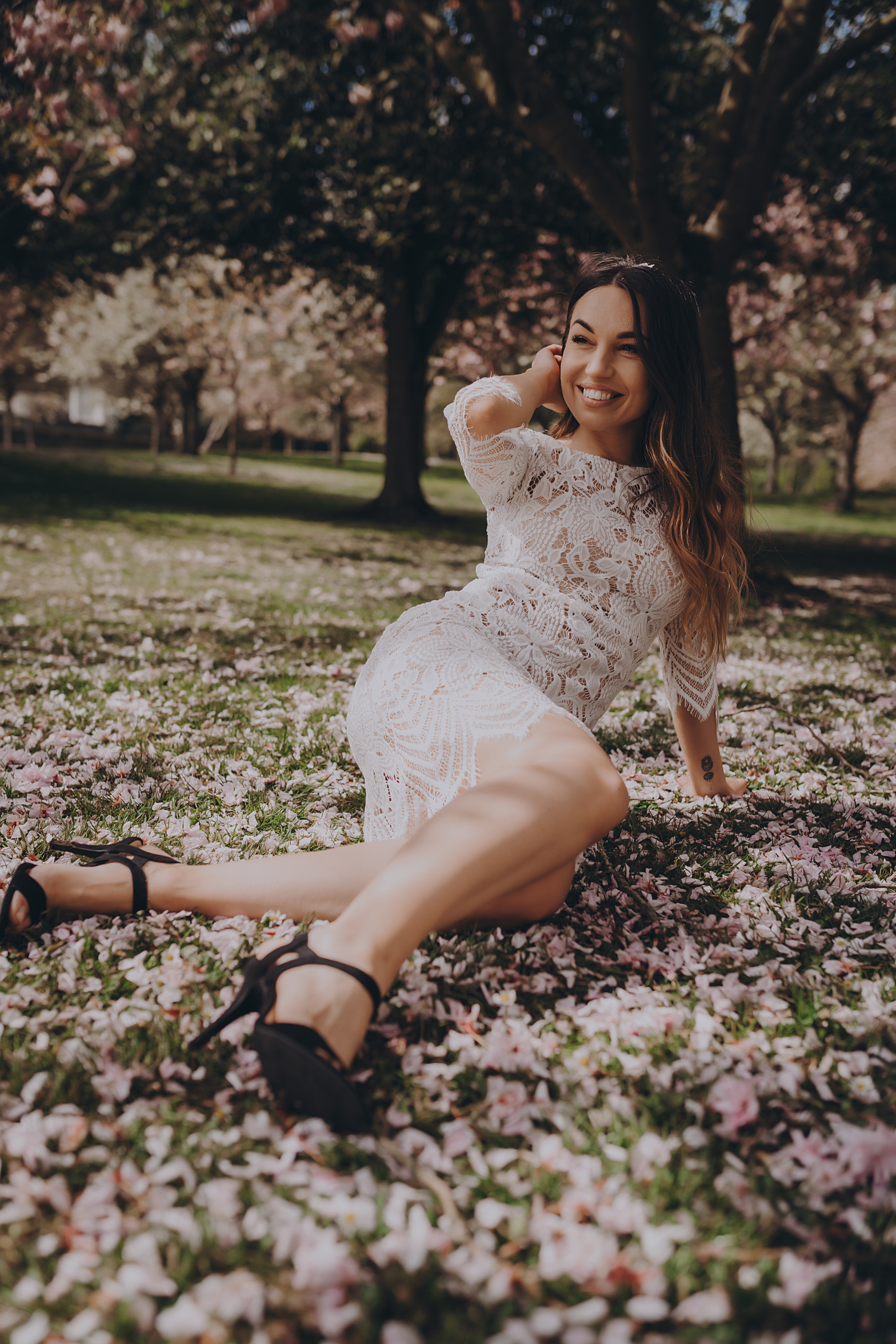 In bloom. Maternity/Love story/Wedding photographer