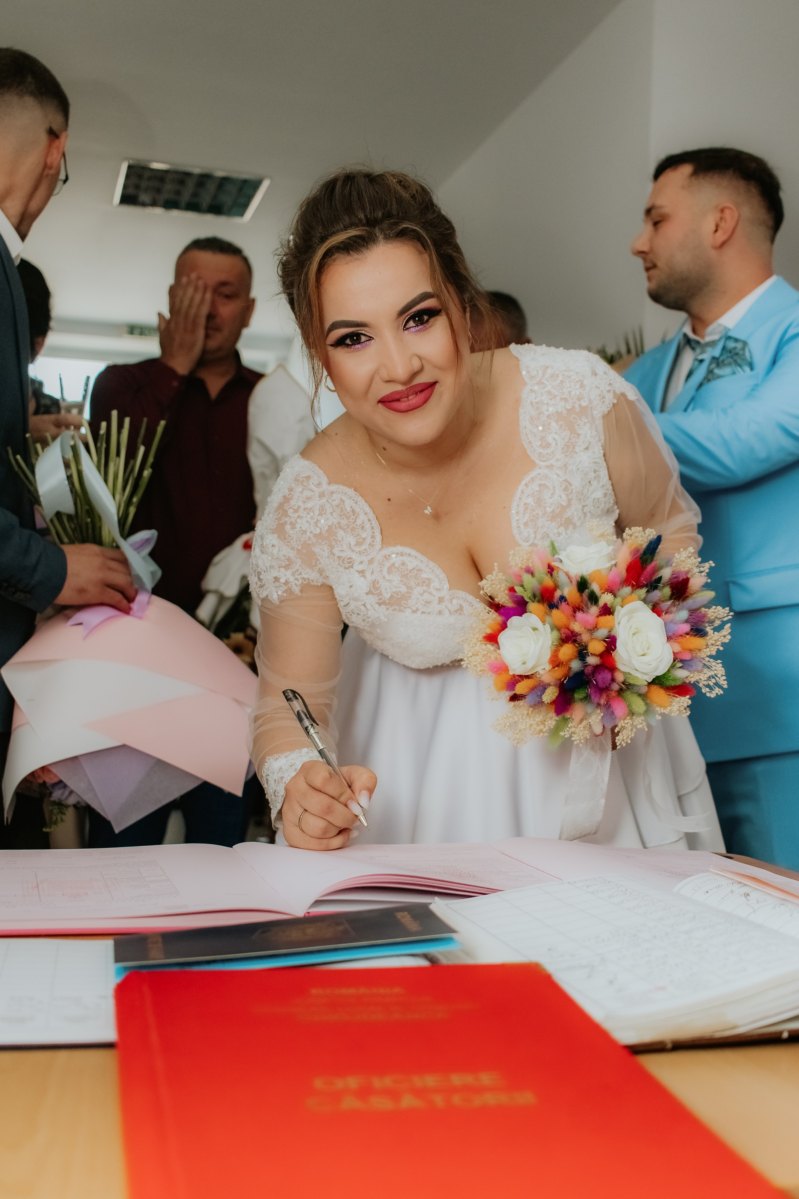 Ramona & Sebi. Fotograf si videograf — evenimente si studio