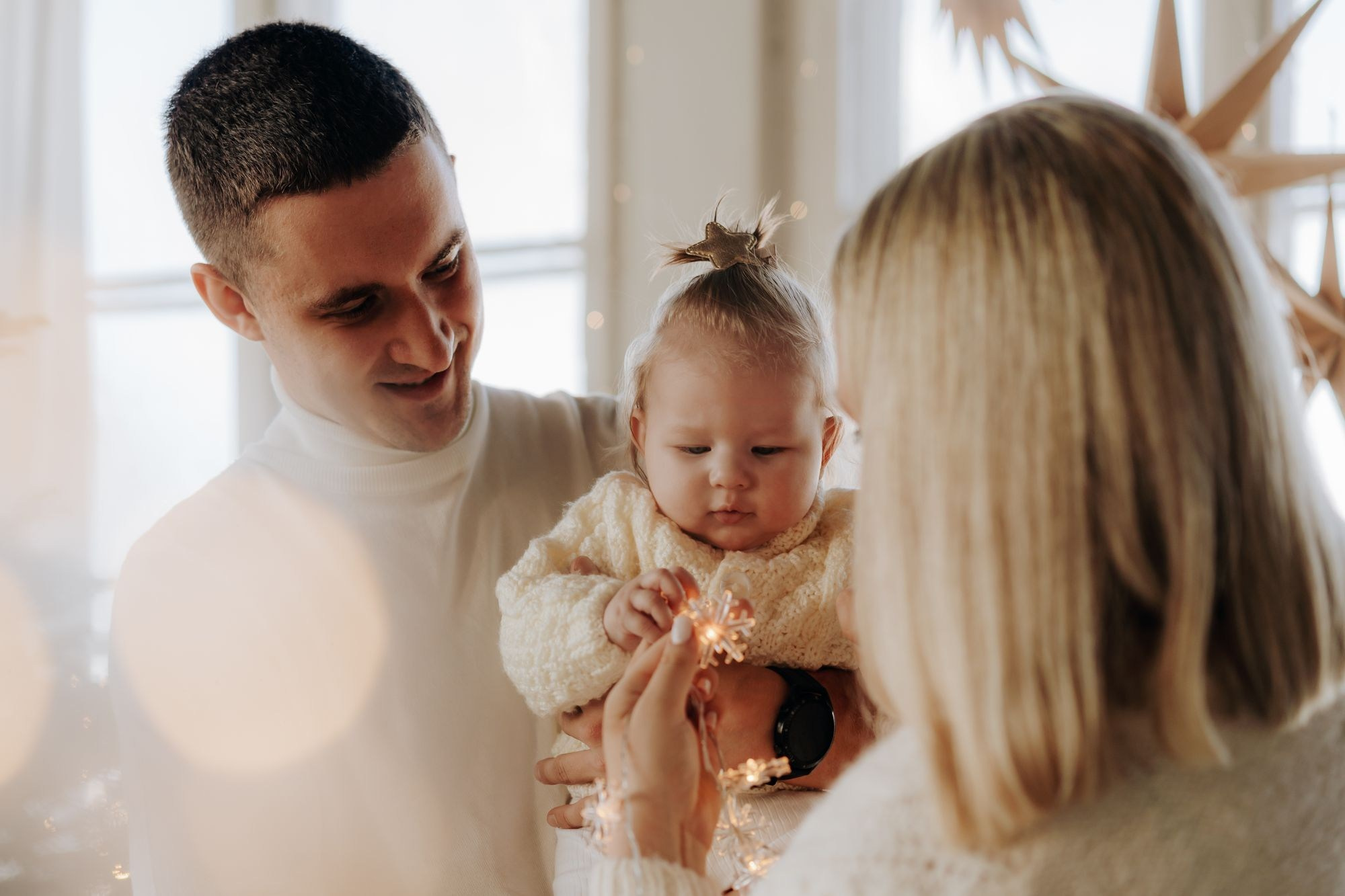 Minimalistyczne sesje świąteczne. Fotograf ślubny & lifestyle Gdańsk, Karolina Baczewska