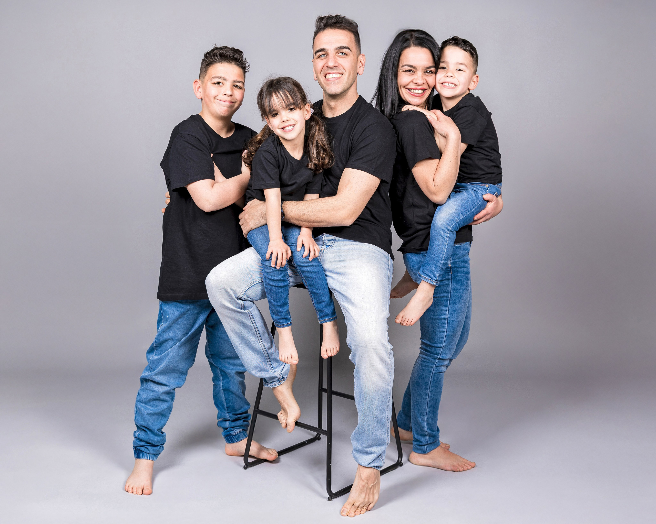 «Unscripted – Sesiones Fotográficas Únicas y Espontáneas | Rainbox». Rainbox Estudio de Fotografía