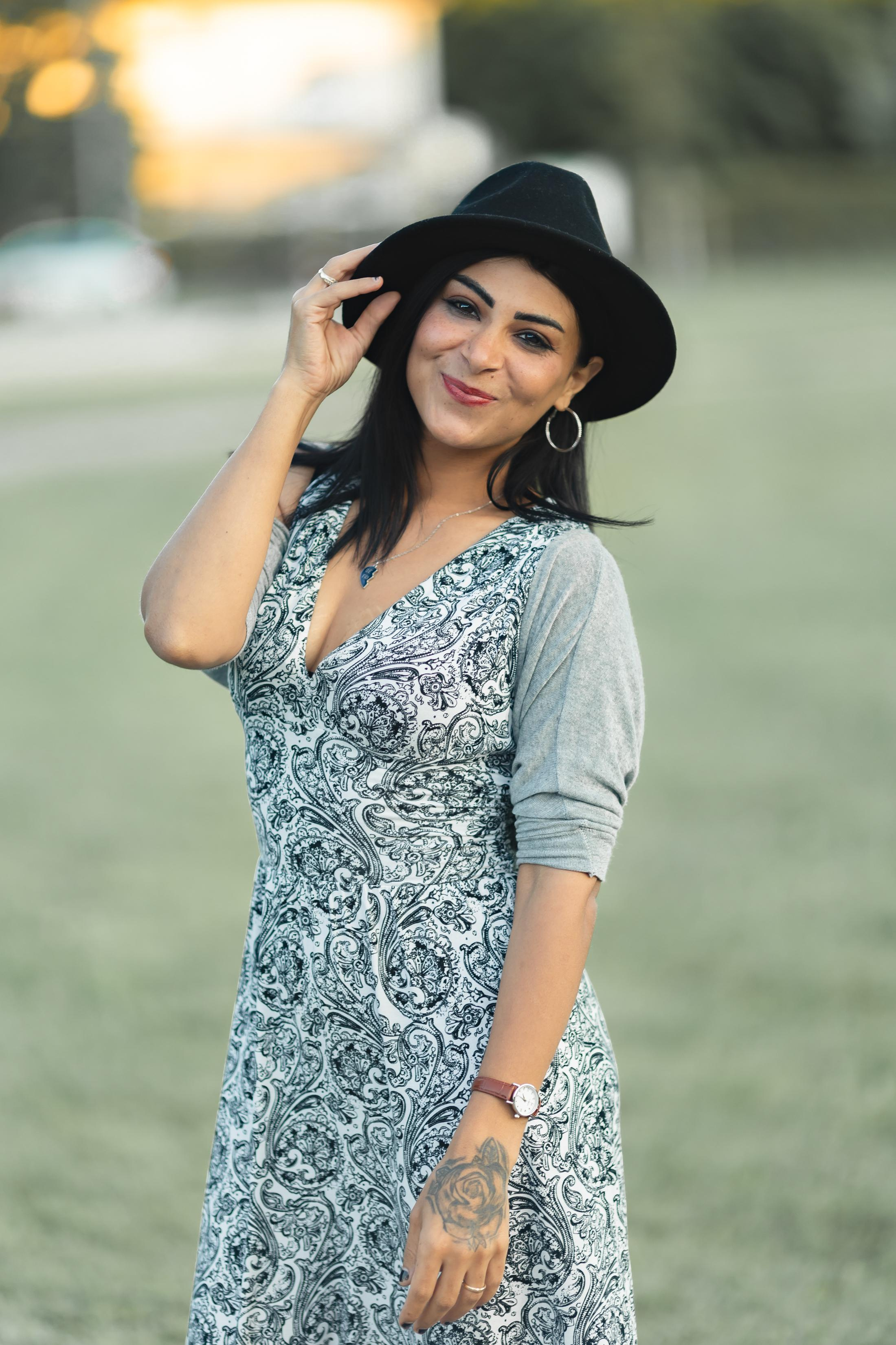 Frauenportrait Lindenberg, Frauenfotografie Allgäu, Portraitshooting Frauen Bayern, Professionelle Frauenportraits Lindenberg, Beautyshooting Frauen Allgäu, Outdoor Frauenportrait Bayern, Studio Frauenfotografie Lindenberg, Porträtfotografie Allgäu, Einzelportrait Frauen Bayern, Lifestyle Frauenfotografie Lindenberg