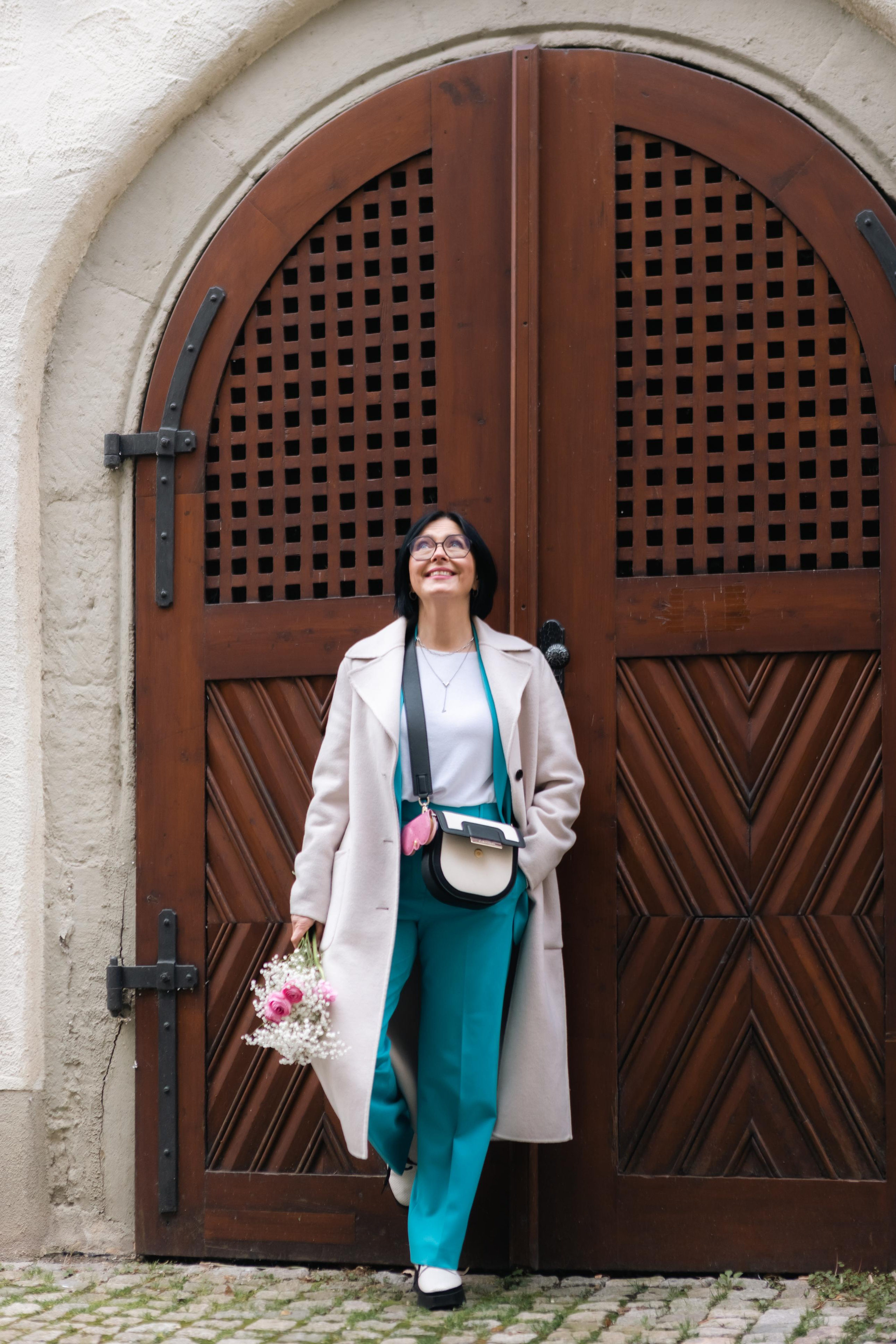 Frauenporträt, Frauenfoto, Porträt, Frauenfotoshooting. Adelya Tomin