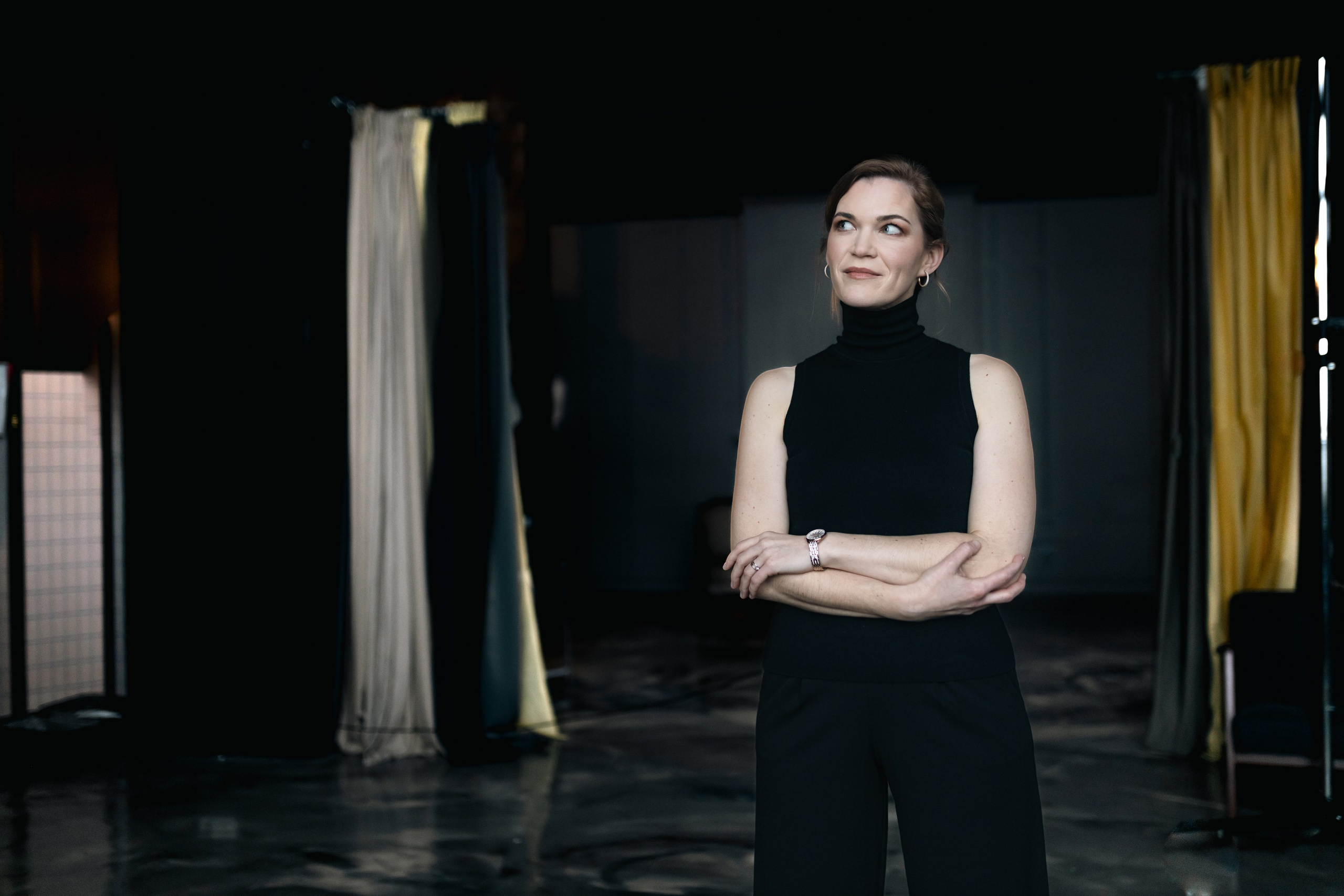 Cena a rezervace. Dana Lišková — Empatická fotografka | Introspektivní umělkyně | Neurodivergentní koučka| Zakladatelka Artepy.cz