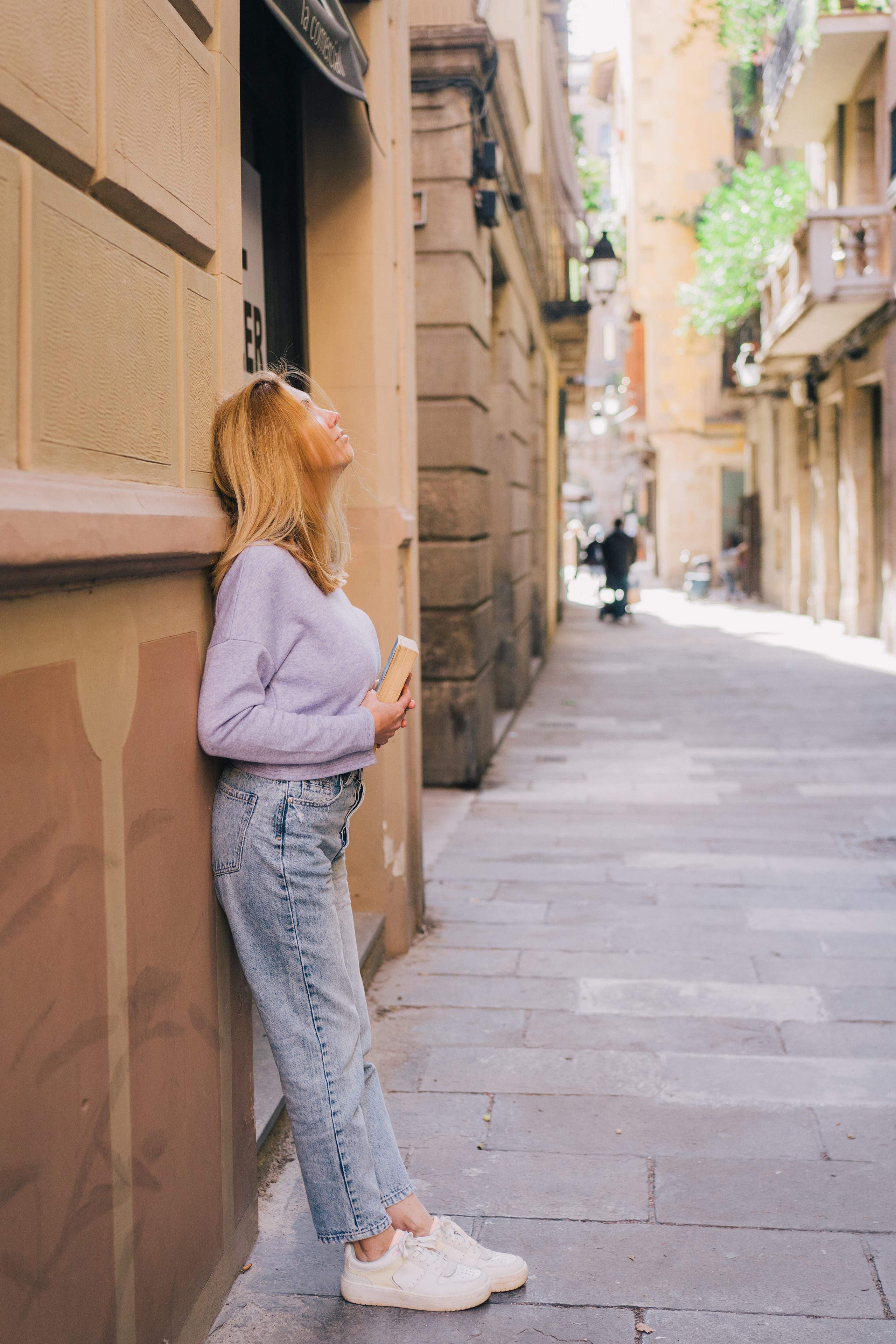 Elena (profile photos for social media). Photographer Kristina Dorina