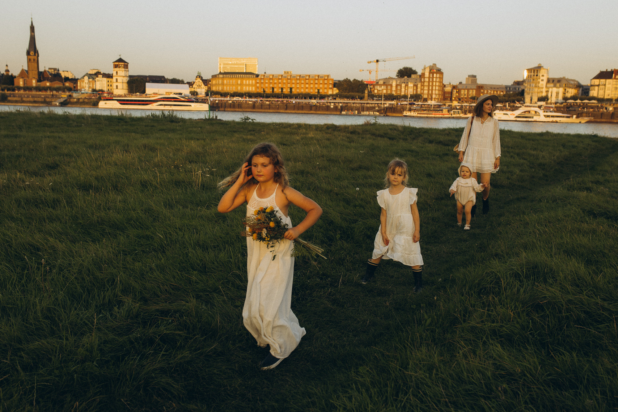 Familienshooting in Düsseldorf. Familien & Hochzeitfotografin Nadja Holzmann