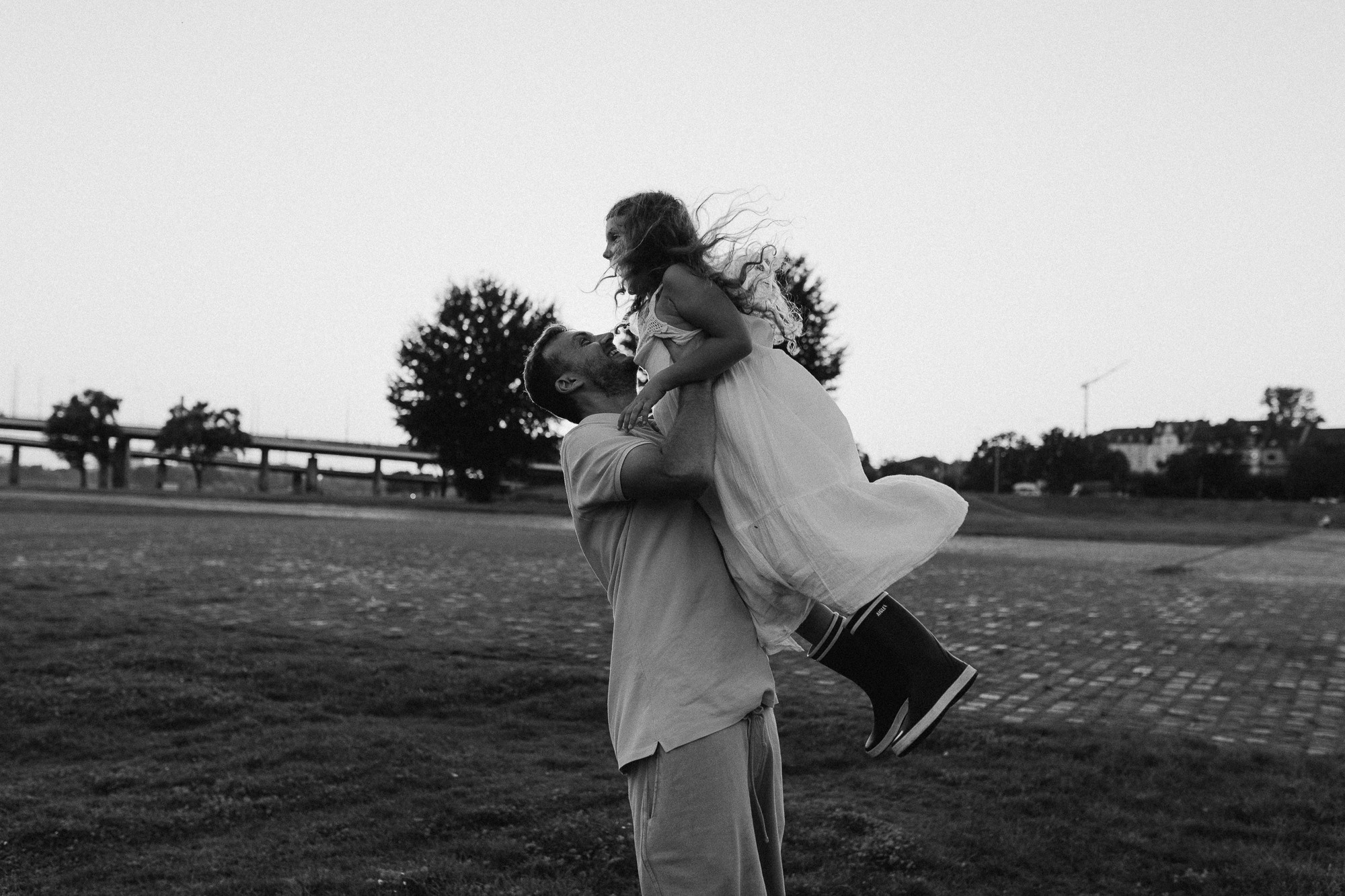 Familienshooting in Düsseldorf. Familien & Hochzeitfotografin Nadja Holzmann