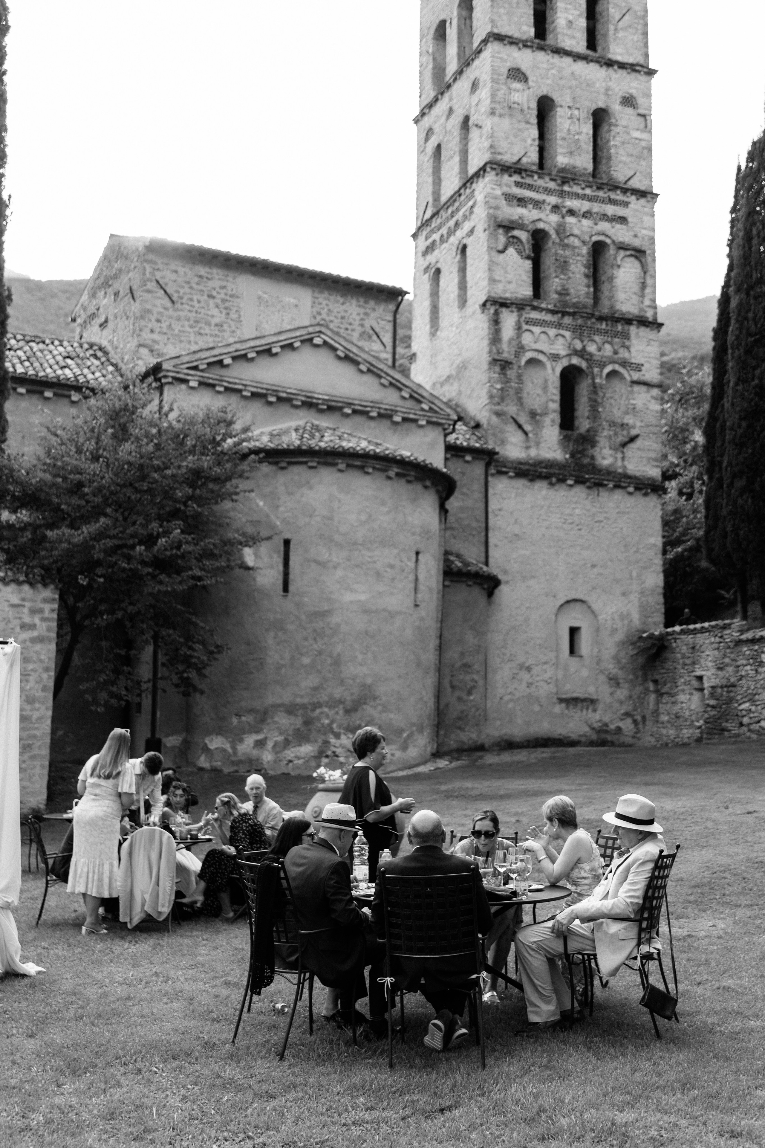 Wedding photographer Italy Rome, Tuscany, Lake Como, Sicily, Puglia. Wedding Photographer Rome Tuscany Como Sicily Puglia Amalfy Italy- Oksana Savenchuk