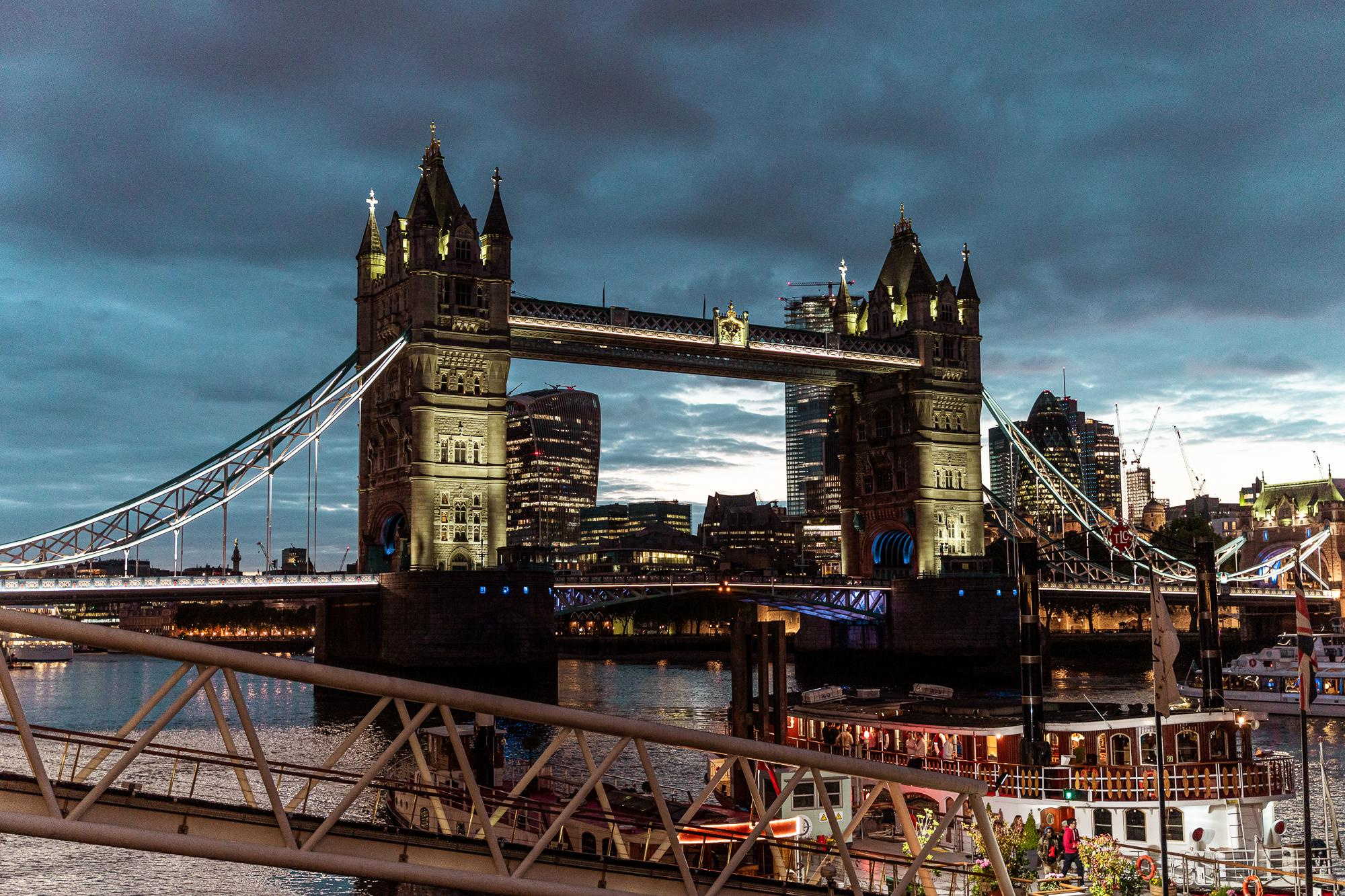 30th BD. Professional garden design and photography services in London