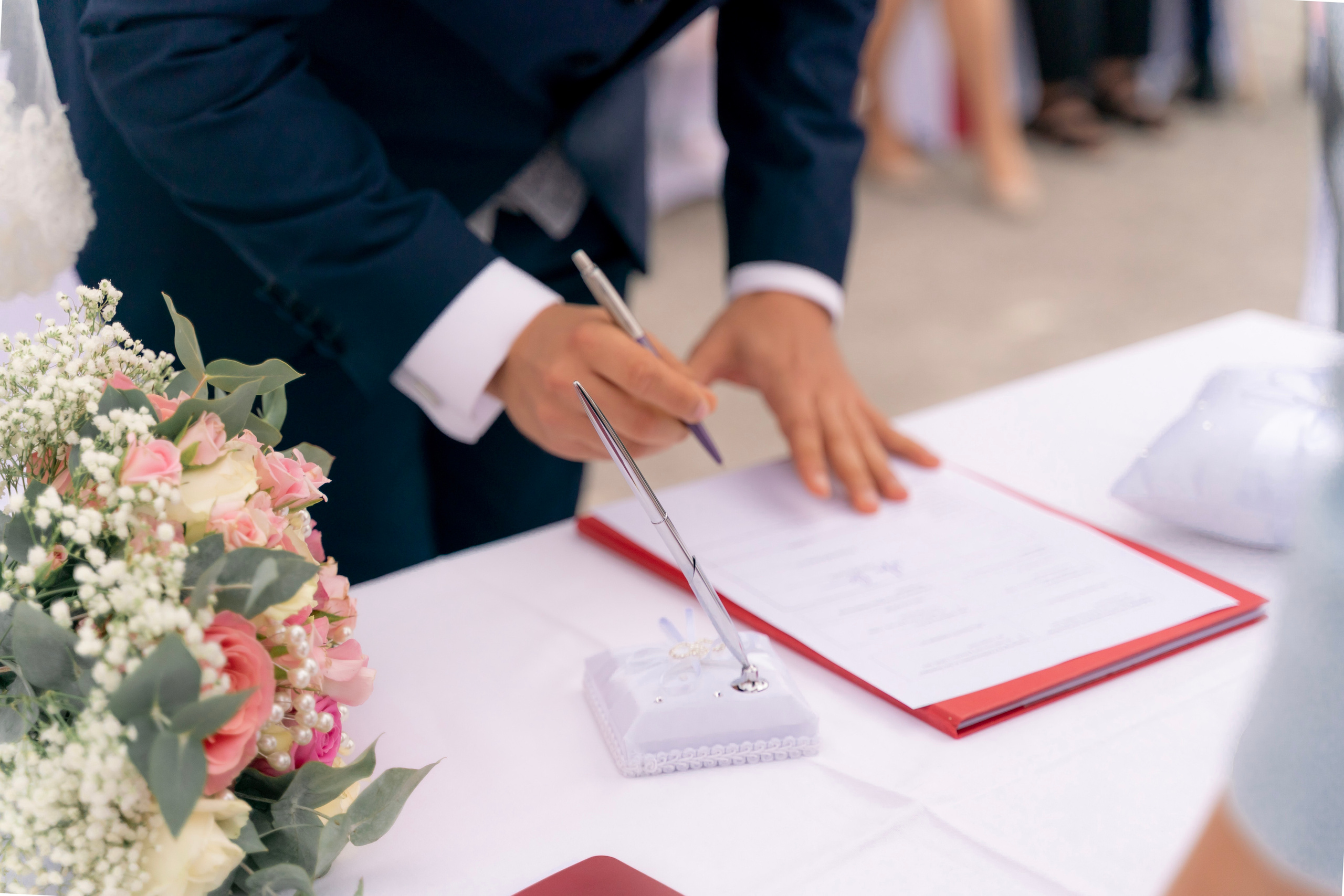 WEDDINGS. Professional garden design and photography services in London