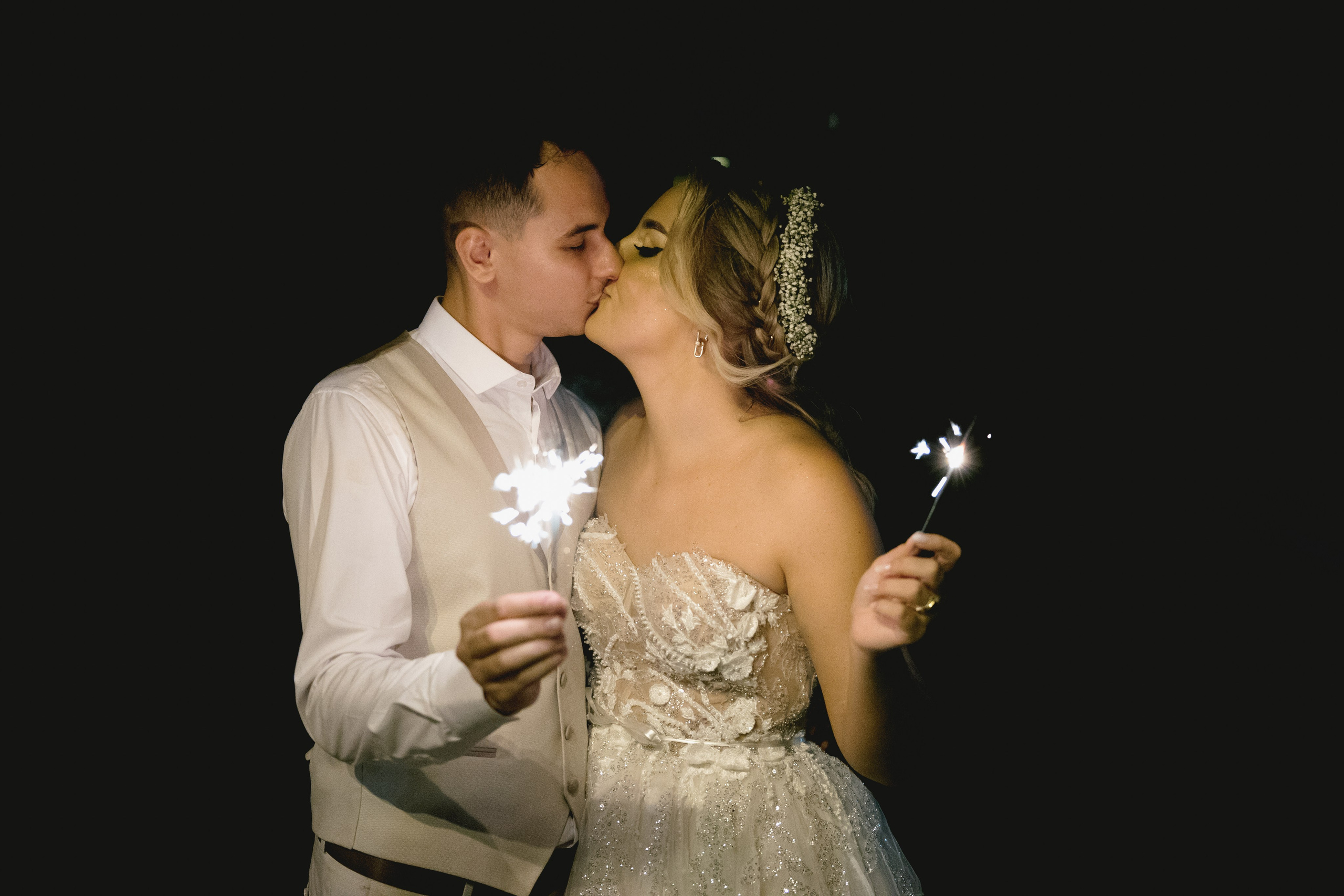 Nunta Targu-Jiu. MDimaFotoStudio. Fotograf de nuntă, evenimente private și de familie