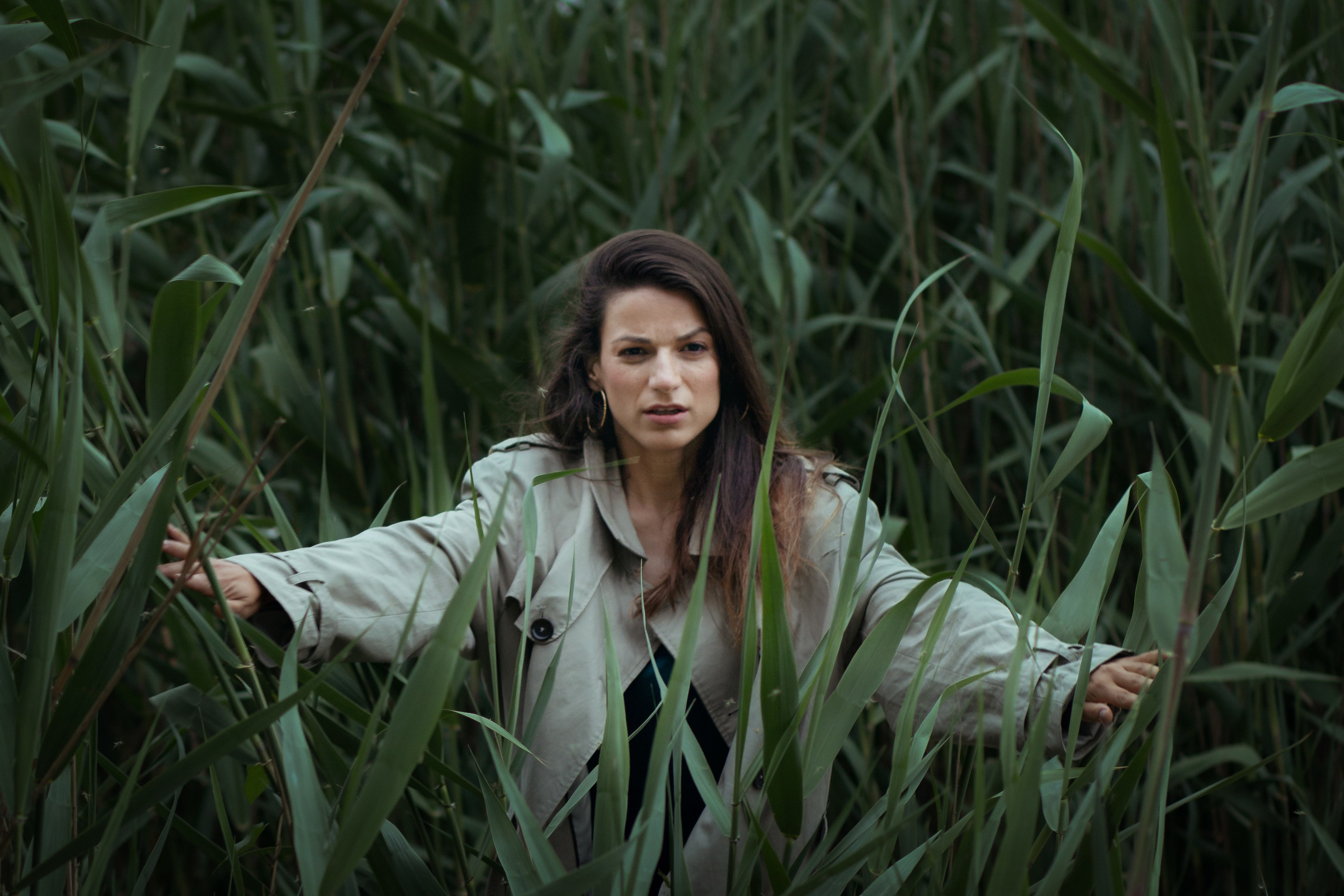 Уникални портрети от гланцево списание. Фотограф Бургас. Фотосесии в студио и на открито, портрети, заснемане
