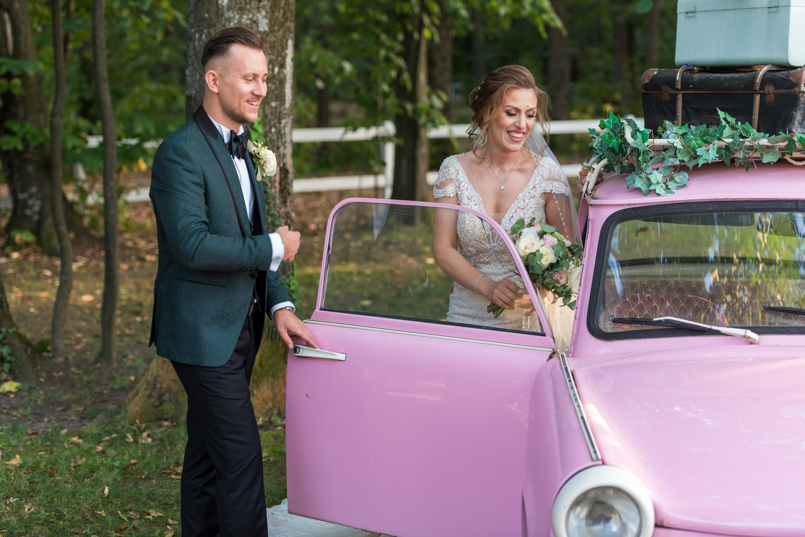 Locație de nuntă, fotograf nuntă, fotograf eveniment, fotograf ceremonie, fotograf petrecere, fotograf mireasă, fotograf mire, decor nunta, fotograf atmosferă, fotograf romantic, fotograf lux, fotograf elegant, fotografii unice, fotografii memorabile, fotograf  România, fotograf nunta Ciresul Salbatic