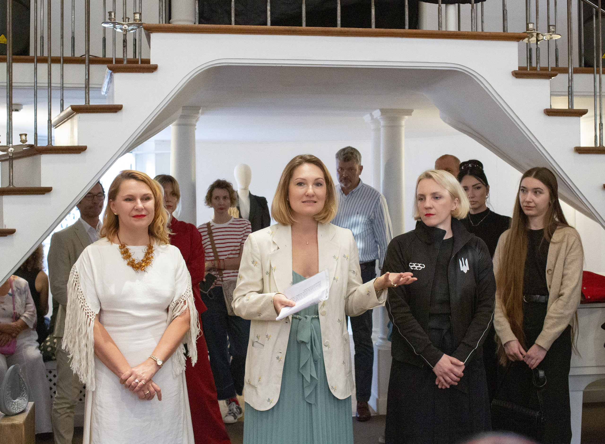 « Évolution de l’archaïque ». Natalia Bogdanovska. Films et photographie corporate en France