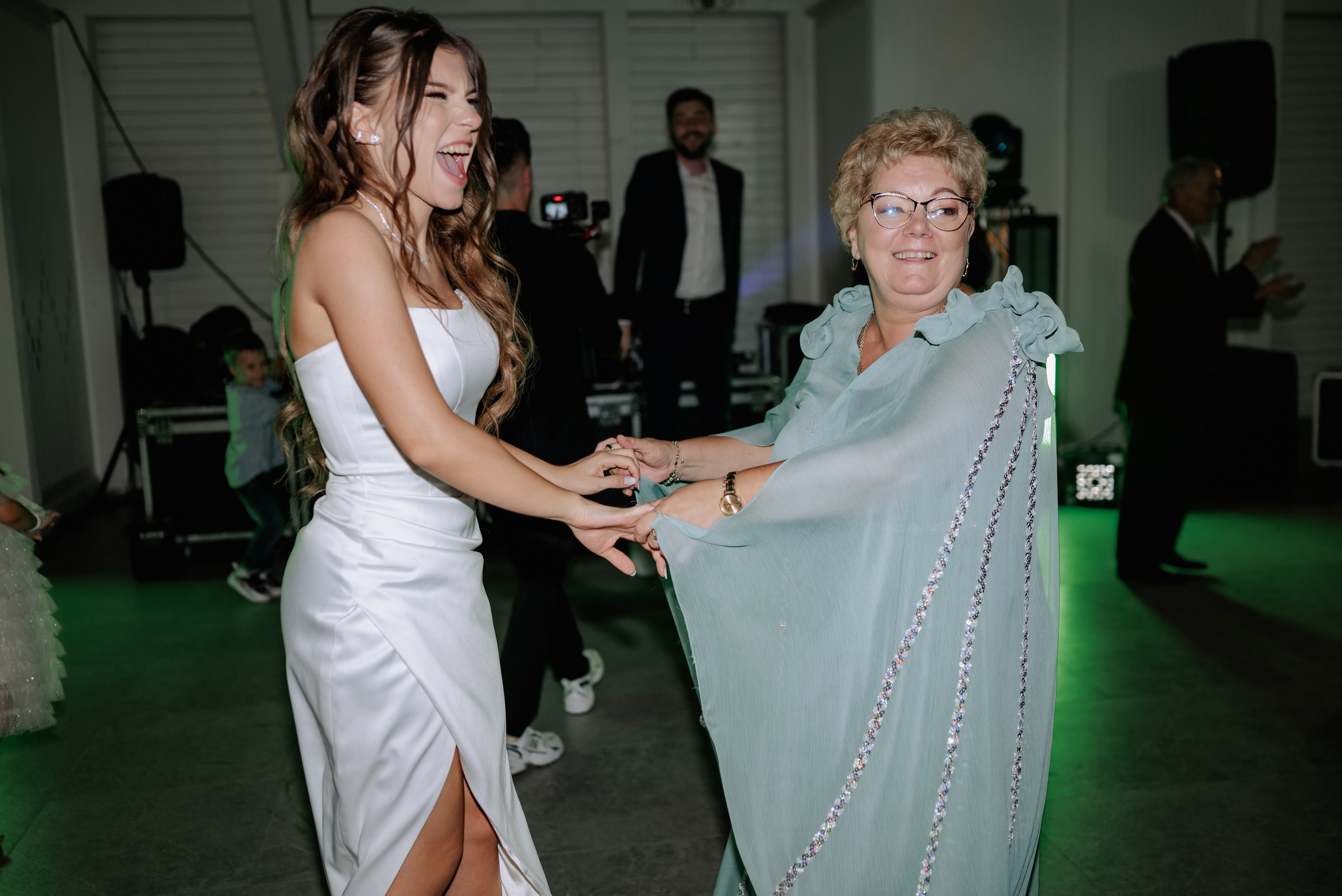 Andreea + Ciprian | Wedding day. Proud Vision Weddings | Wedding Photography & Film — Servicii profesionale Foto Video Nunta Iasi