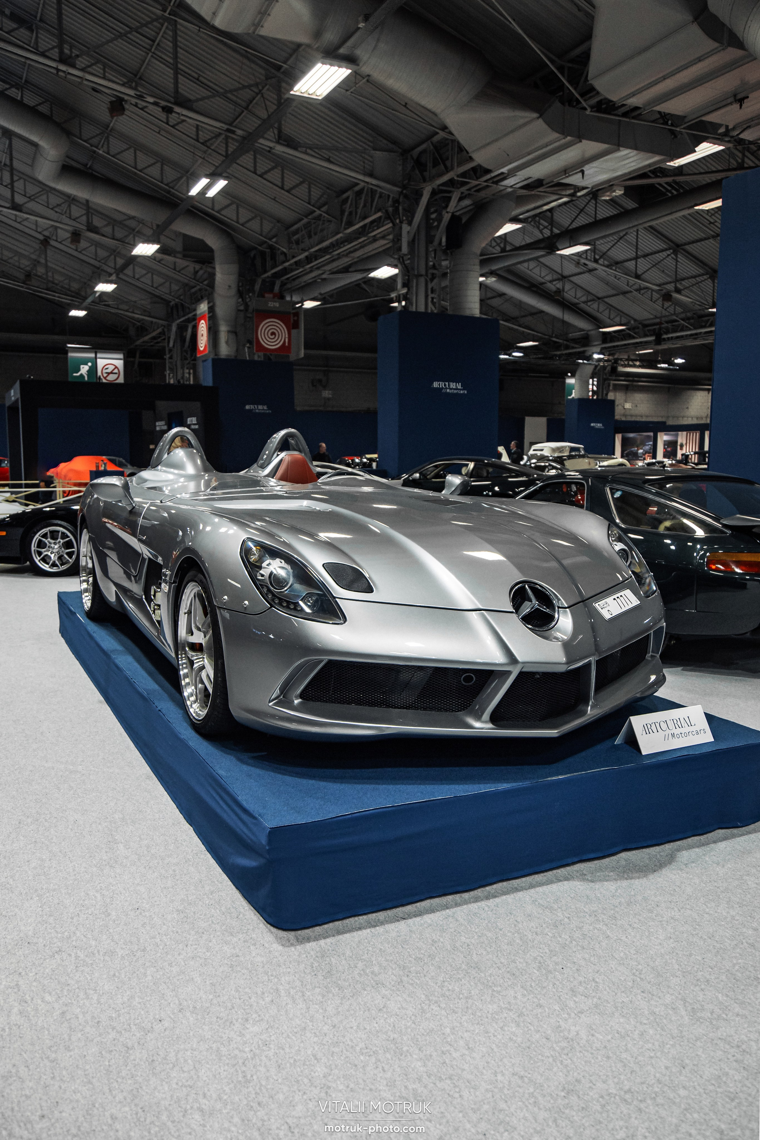 Retromobile. Photographer in Paris — Vitalii Motruk