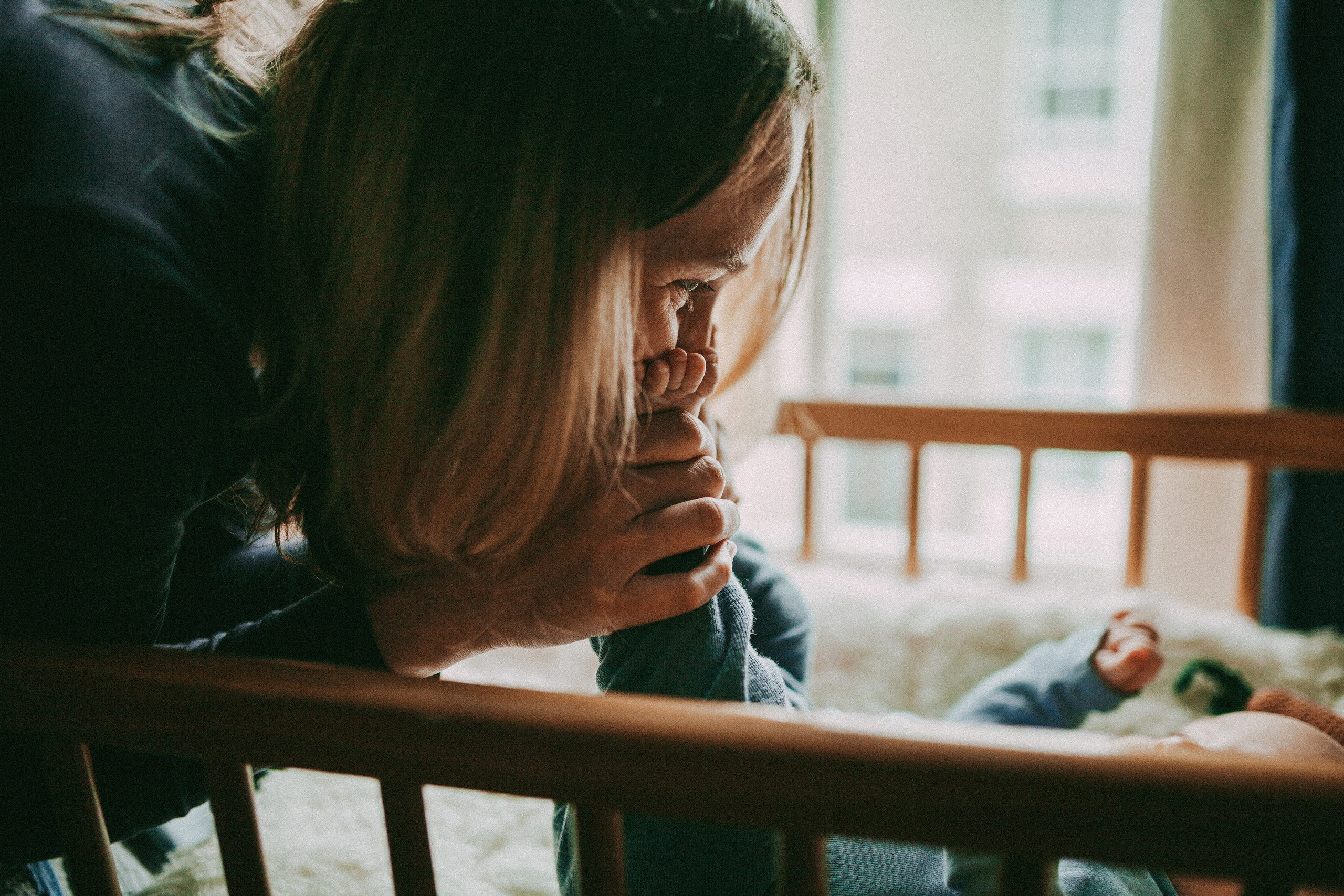 Indoor Family. Olga Tikhonova: family photography Cambridgeshire