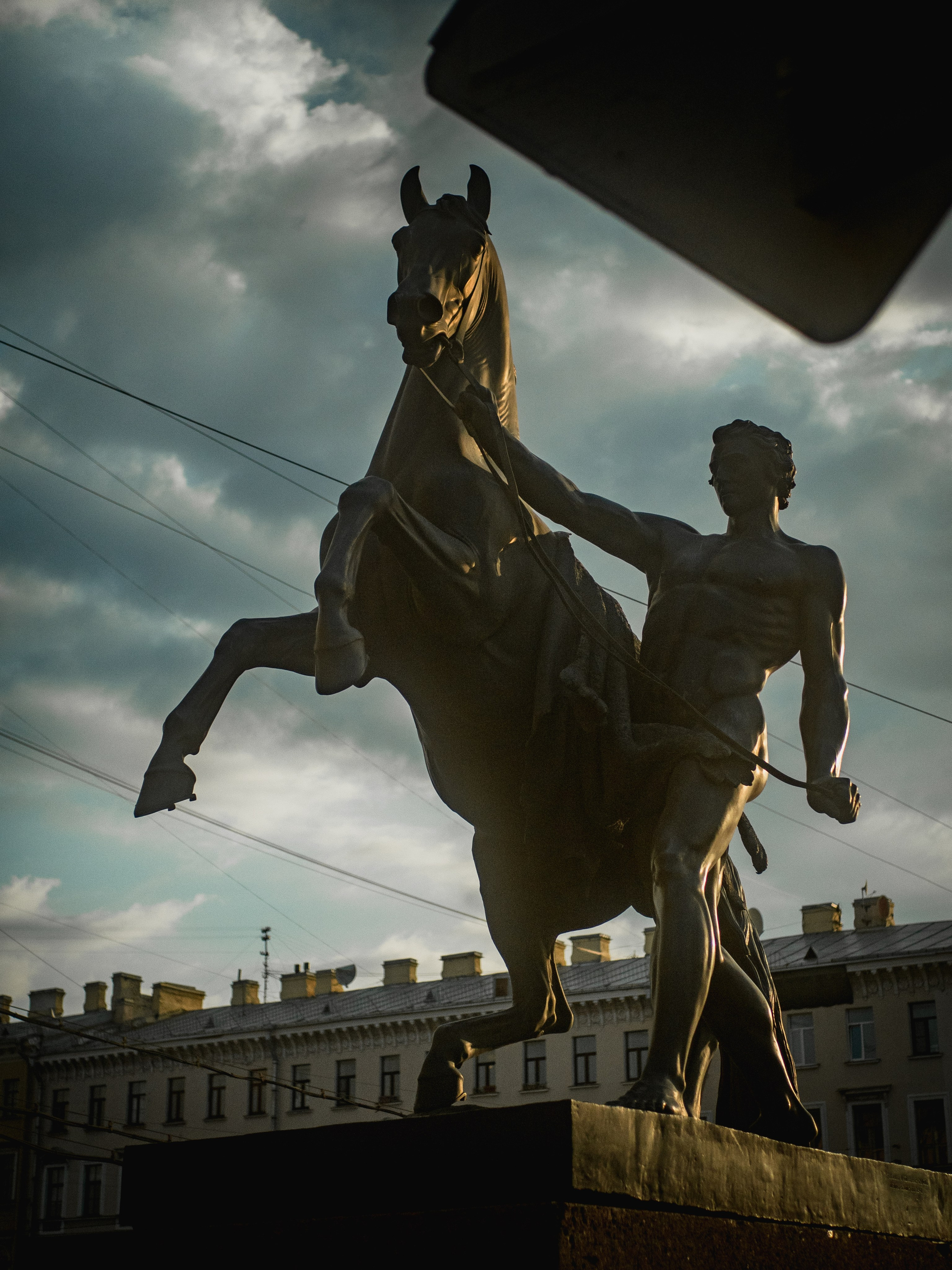 Saint-Petersbourg. Photographe sur Cote d’Azur. Portraits de familles, couples, enfants, événements
