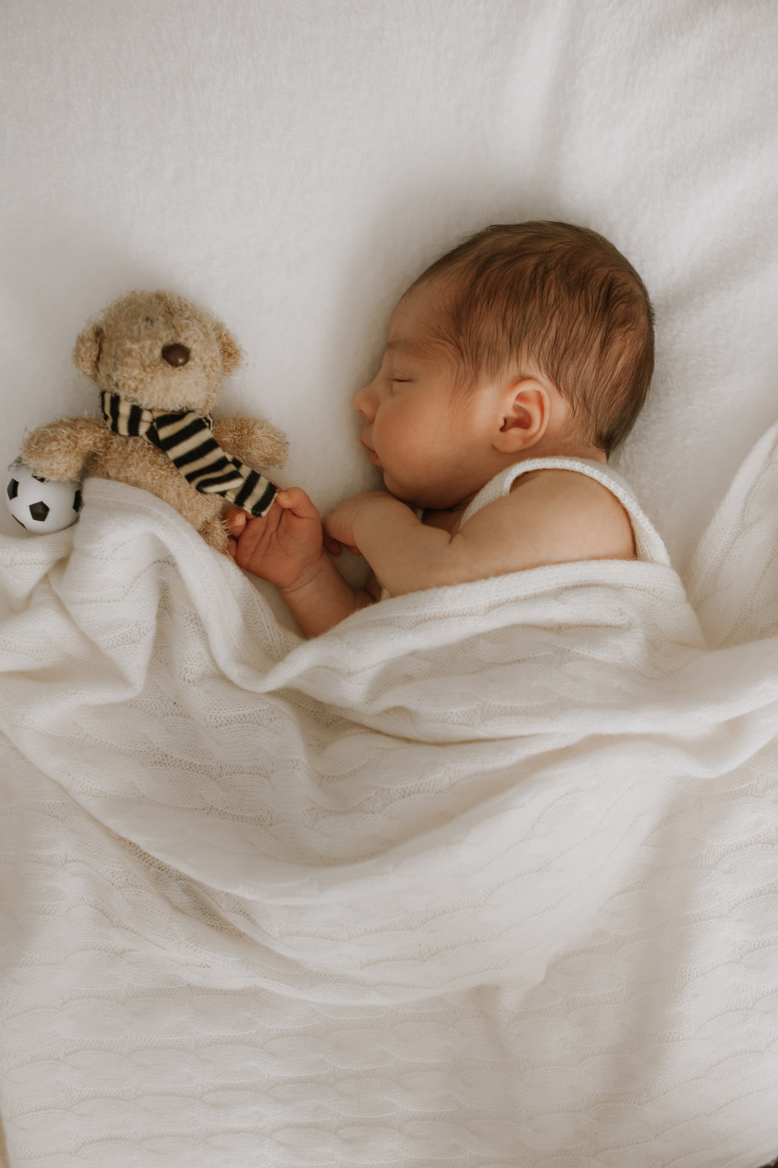 Baby Louis. Familien & Hochzeitfotografin Nadja Holzmann
