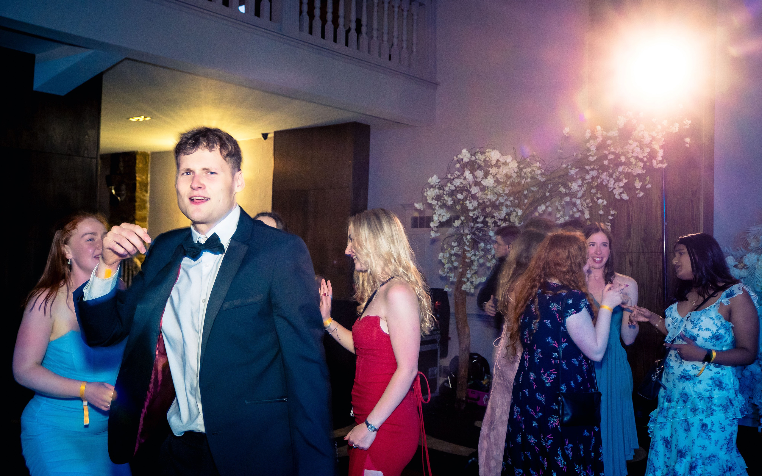 The Midas Touch: Van Mildert Summer Ball. Expect Miracles Photography by Kate & Andrew