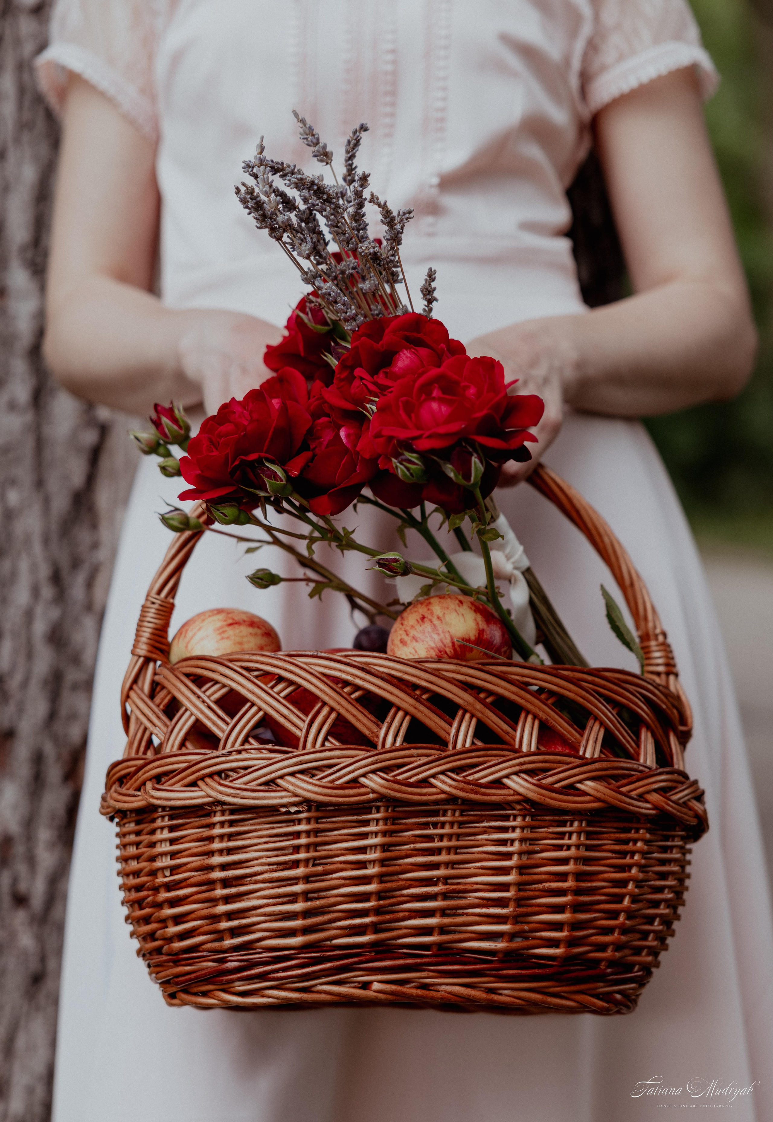 Fairy Tale for Viktoria. Family & Maternity Photographer in Dresden Tatiana Mudryak